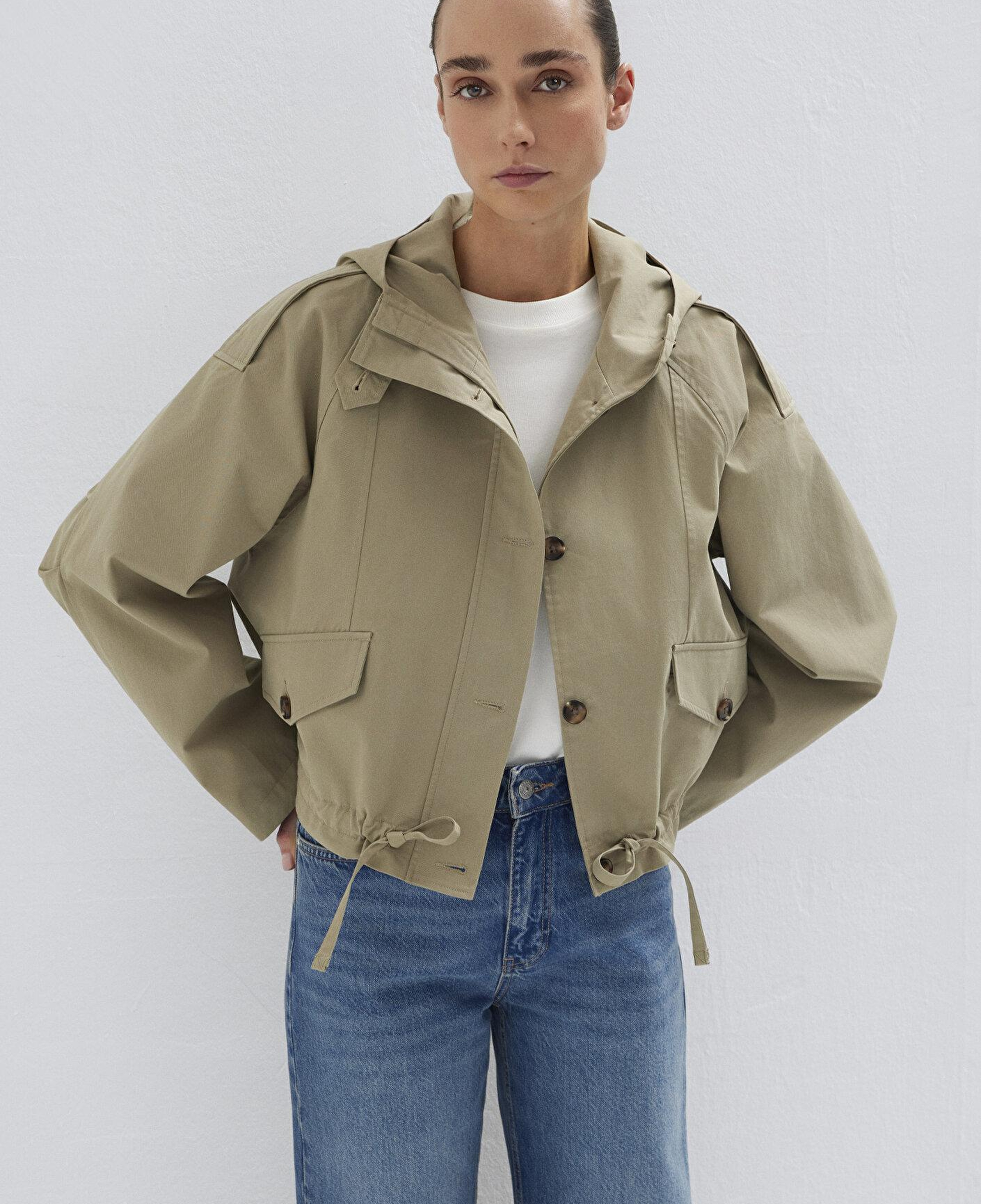 Mavi Kapüşonlu Bel Detaylı Bej Kısa Ceket Oversize / Geniş Kesim 1110756-70354