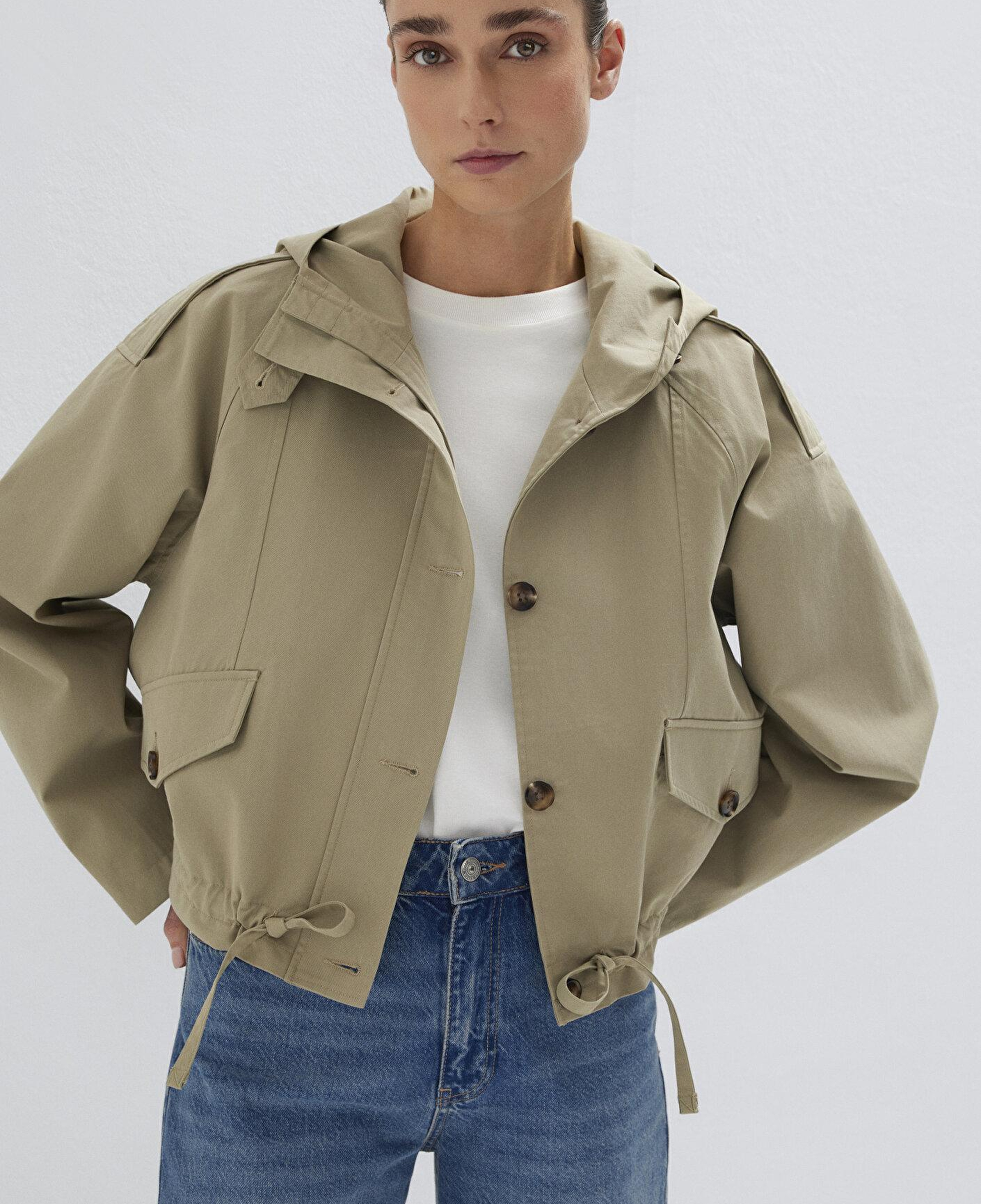 Mavi Kapüşonlu Bel Detaylı Bej Kısa Ceket Oversize / Geniş Kesim 1110756-70354