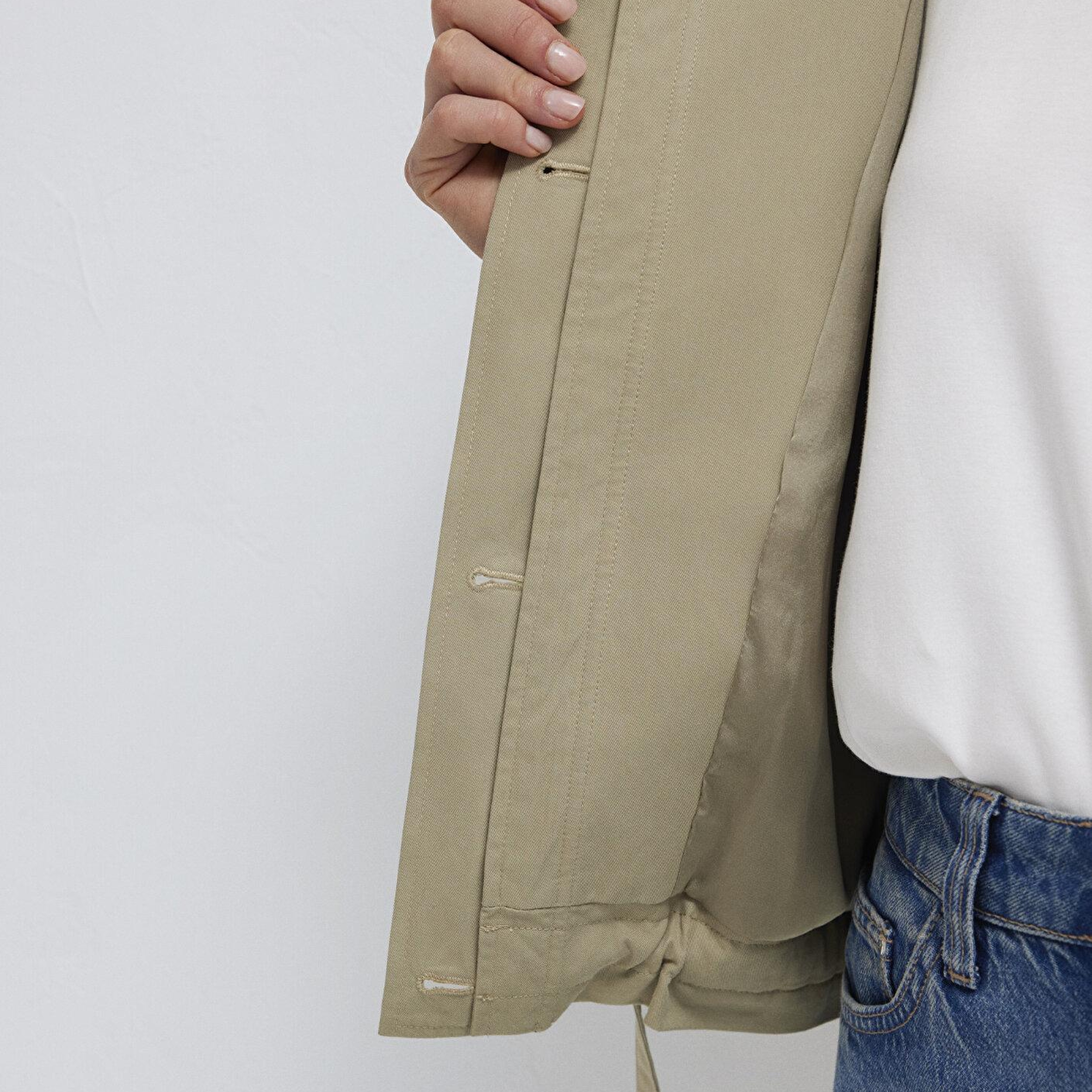 Mavi Kapüşonlu Bel Detaylı Bej Kısa Ceket Oversize / Geniş Kesim 1110756-70354