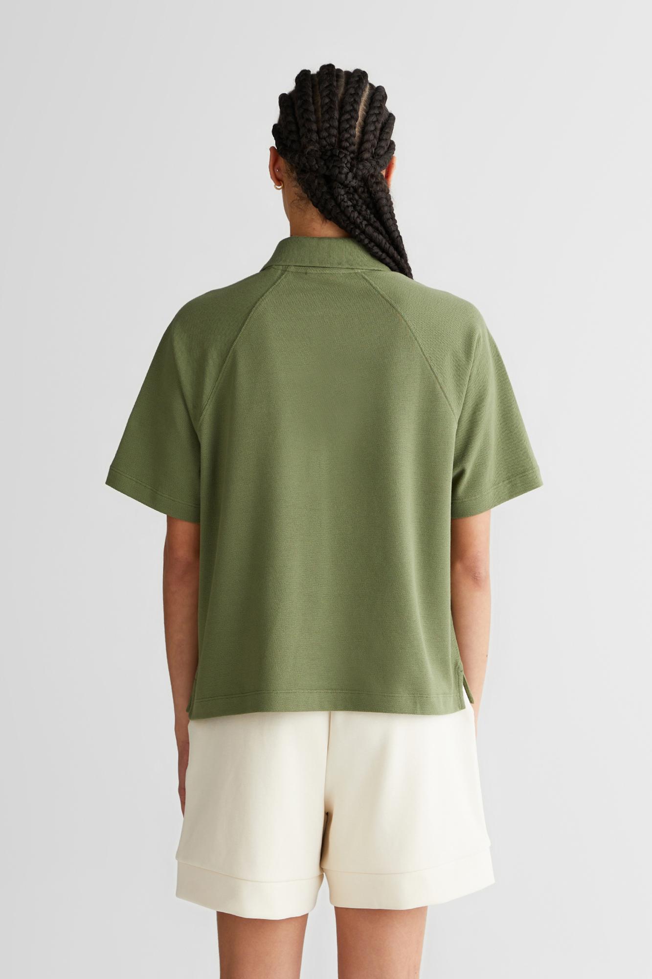 GANT Kadın Yeşil Regular Fit Yarım Fermuarlı Polo Yaka T-Shirt