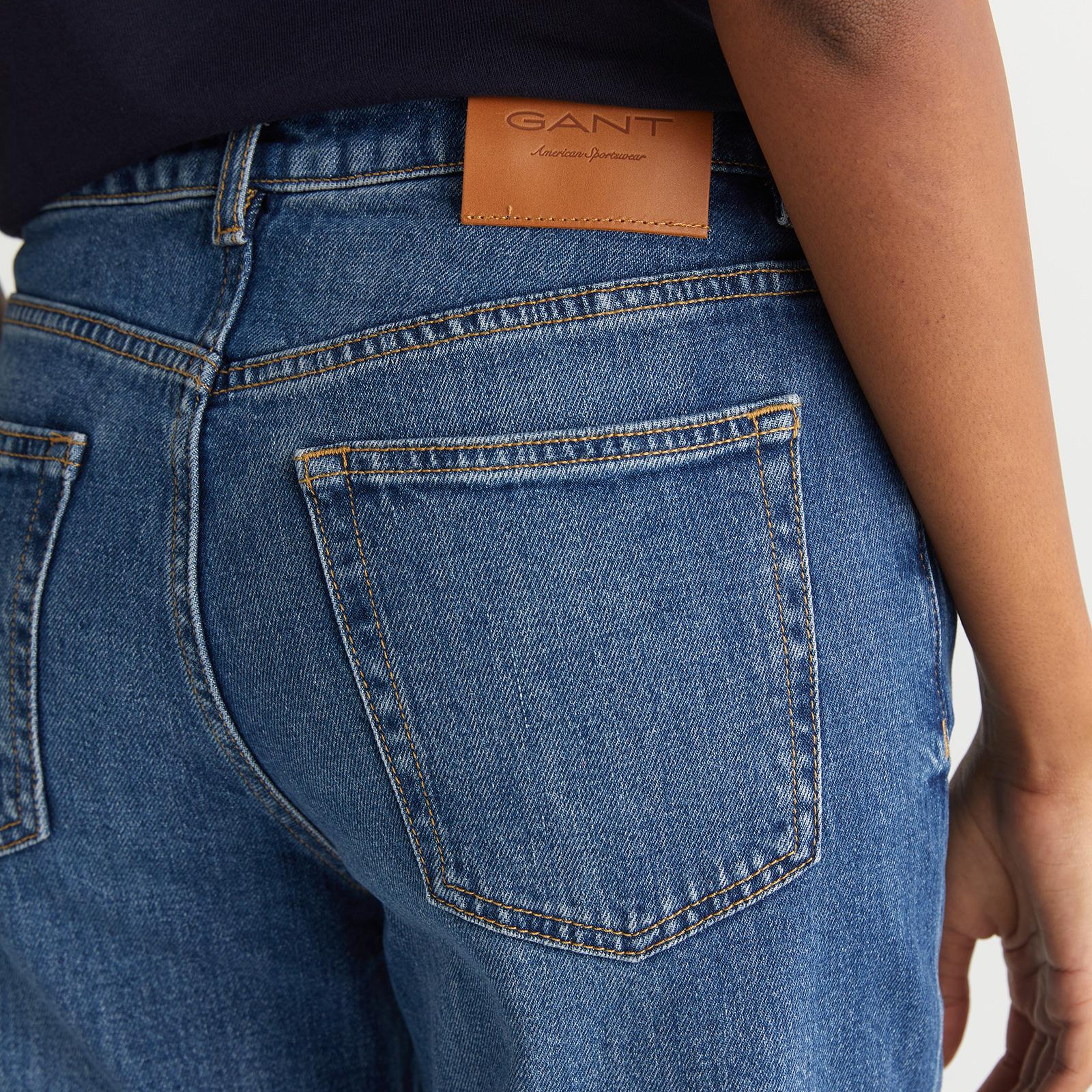 GANT Kadın Mavi Straight Fit Jean Pantolon