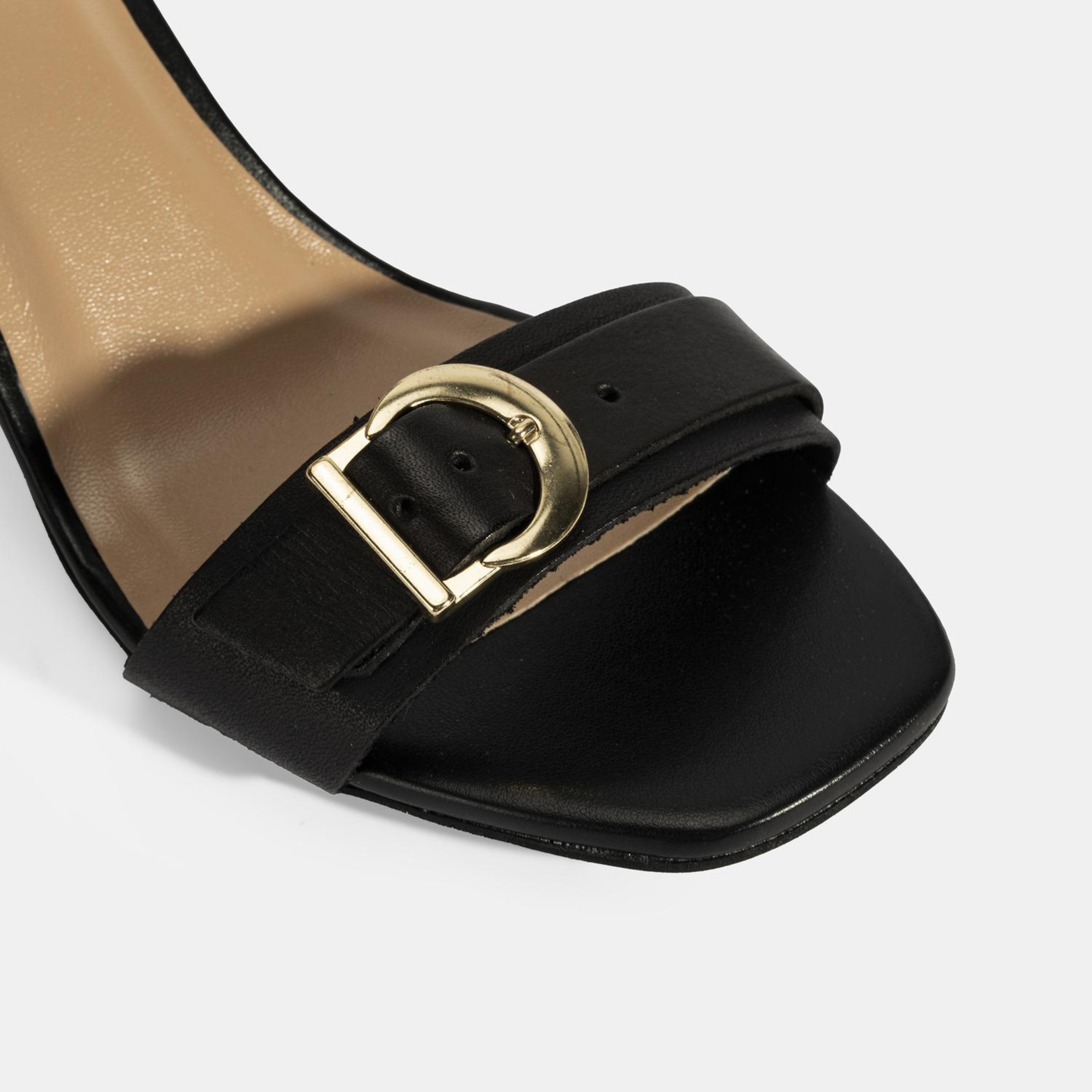 Kadın Siyah Ayarlanabilir Tokalı Deri Topuklu Sandalet