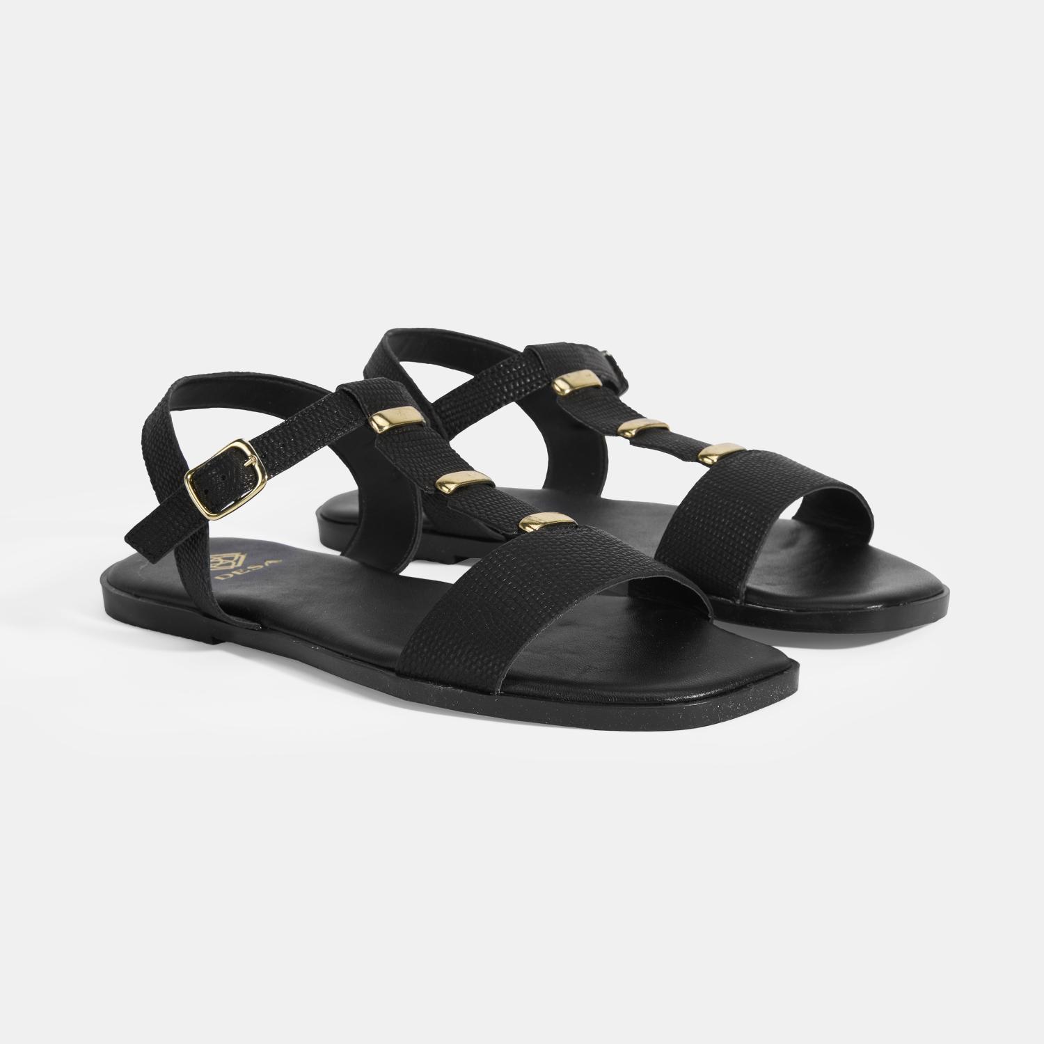 Kadın Siyah Ayarlanabilir Tokalı Deri Sandalet