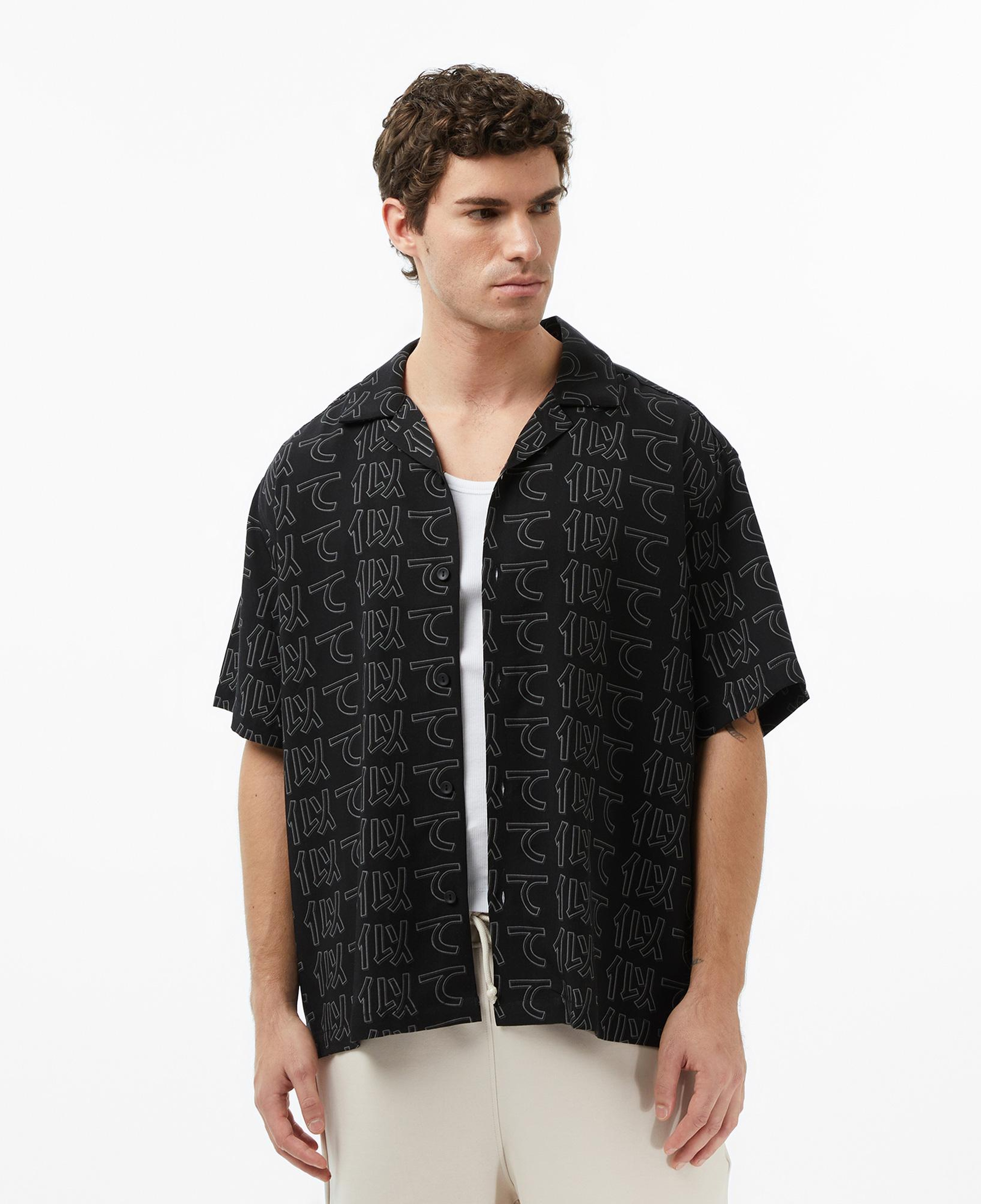 UNITED4 Essentials Erkek Siyah Gömlek