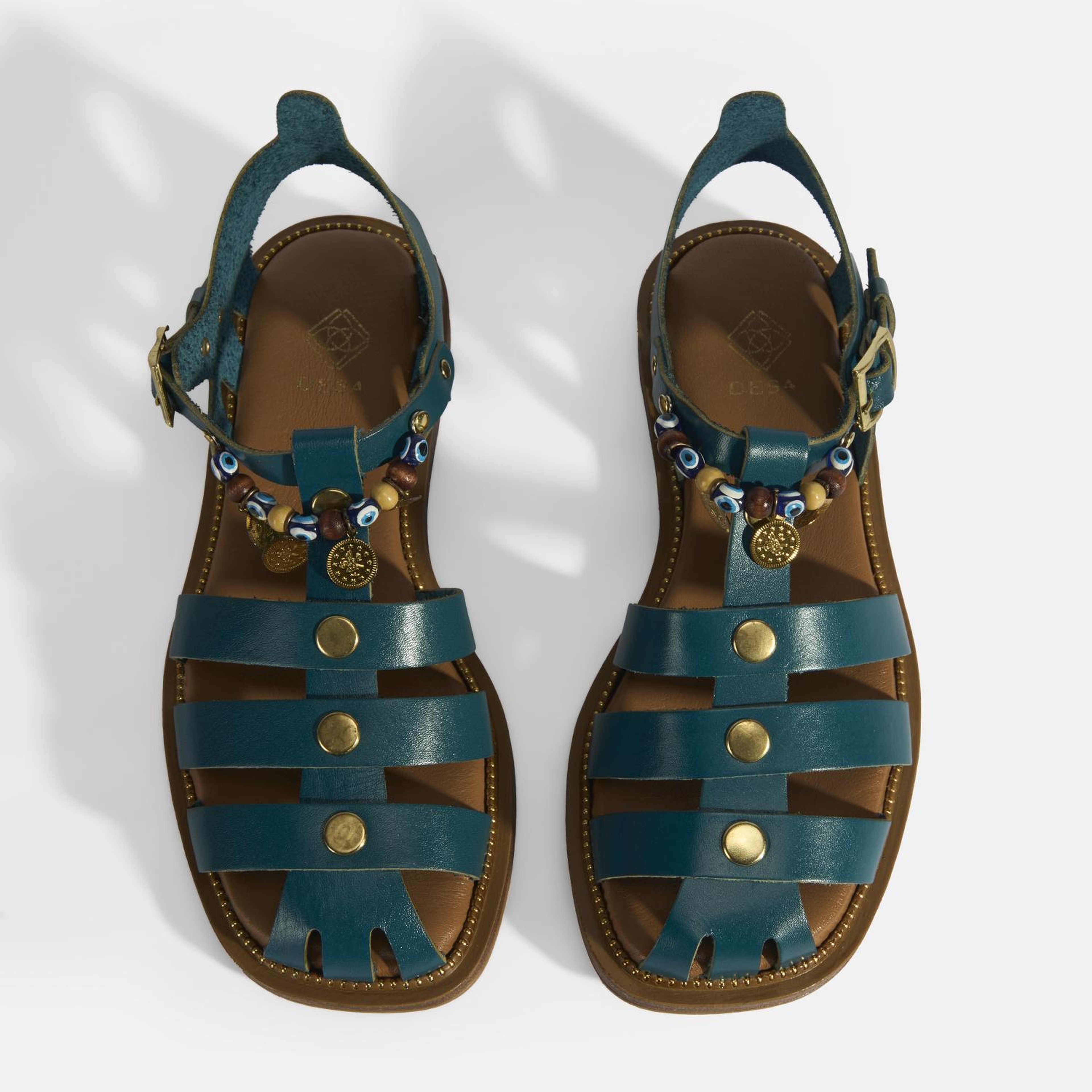 Kadın Yeşil Aksesuar Detaylı Ayarlanabilir Tokalı Deri Sandalet