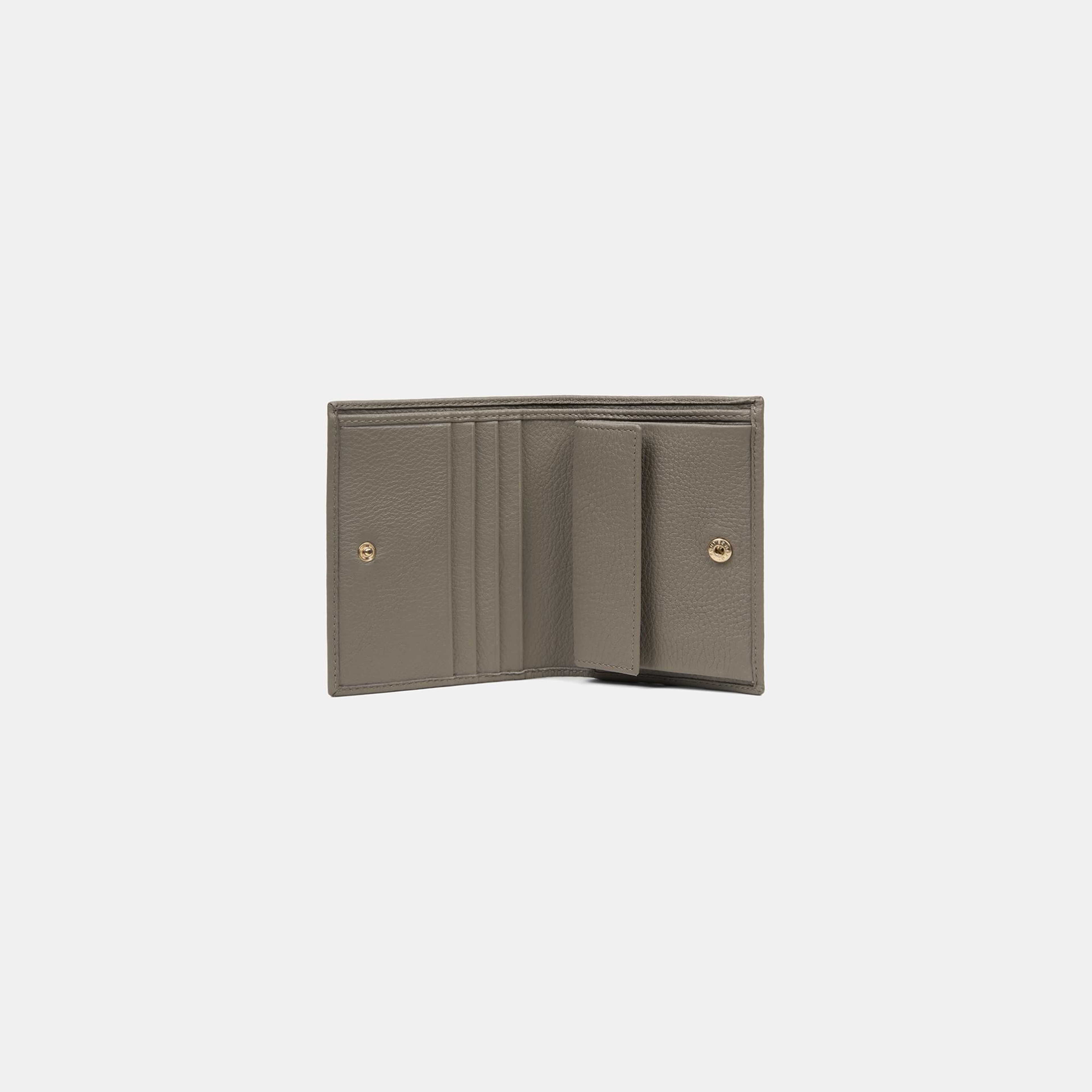 Kadın Gri Logolu Deri Dokulu Cüzdan