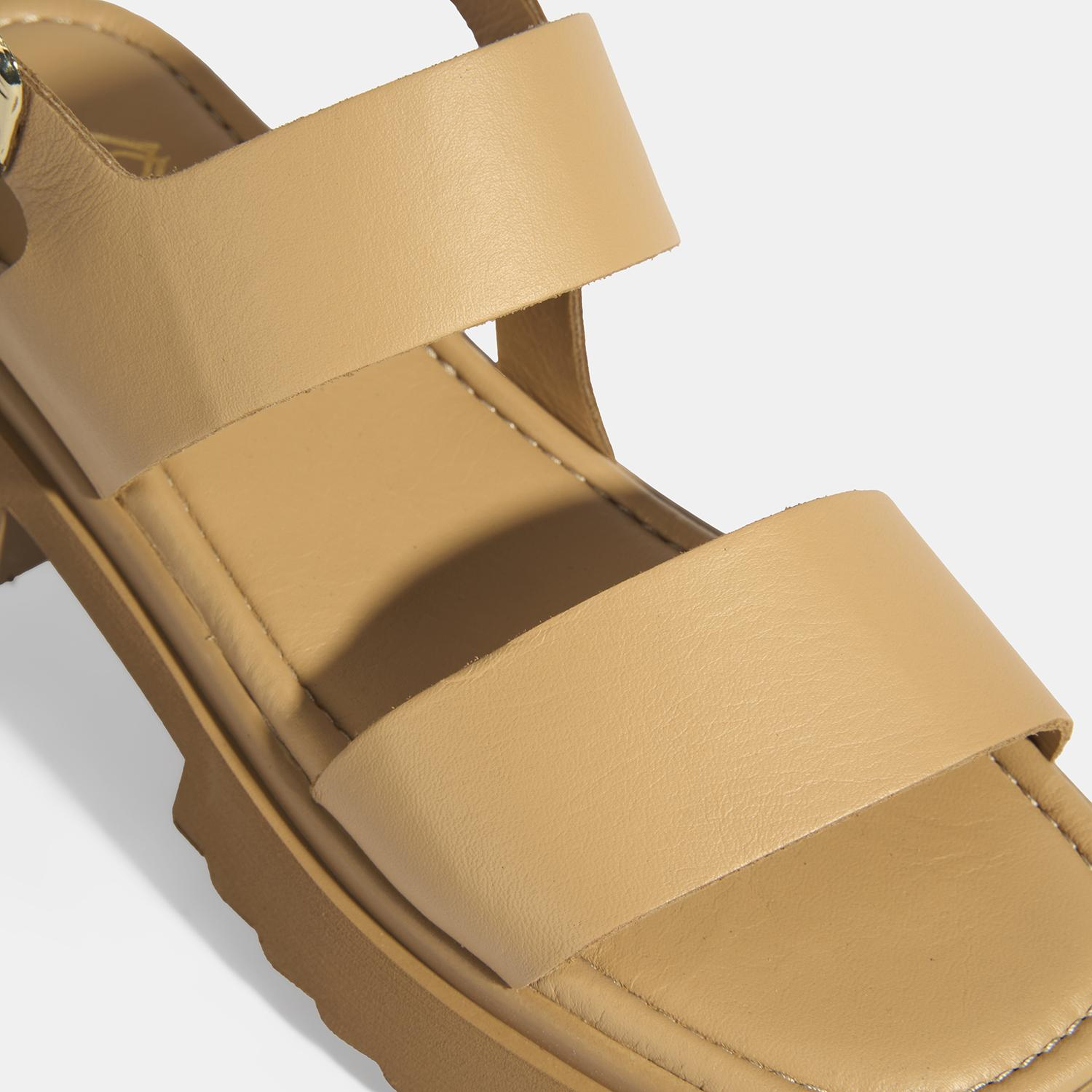 Kadın Bej Deri Sandalet