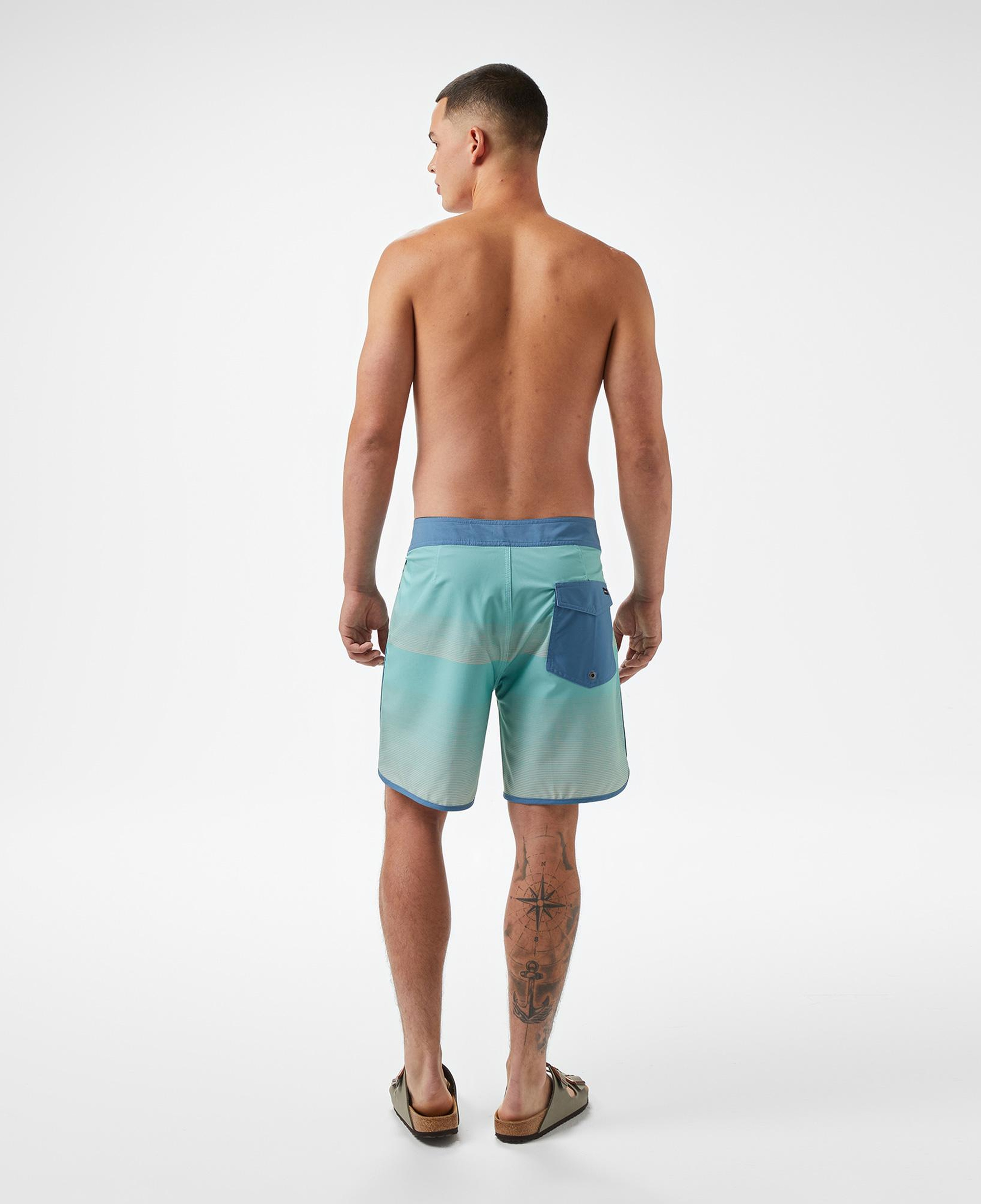 Quiksilver Surfsilk Scallop 18 Erkek Mavi Şort