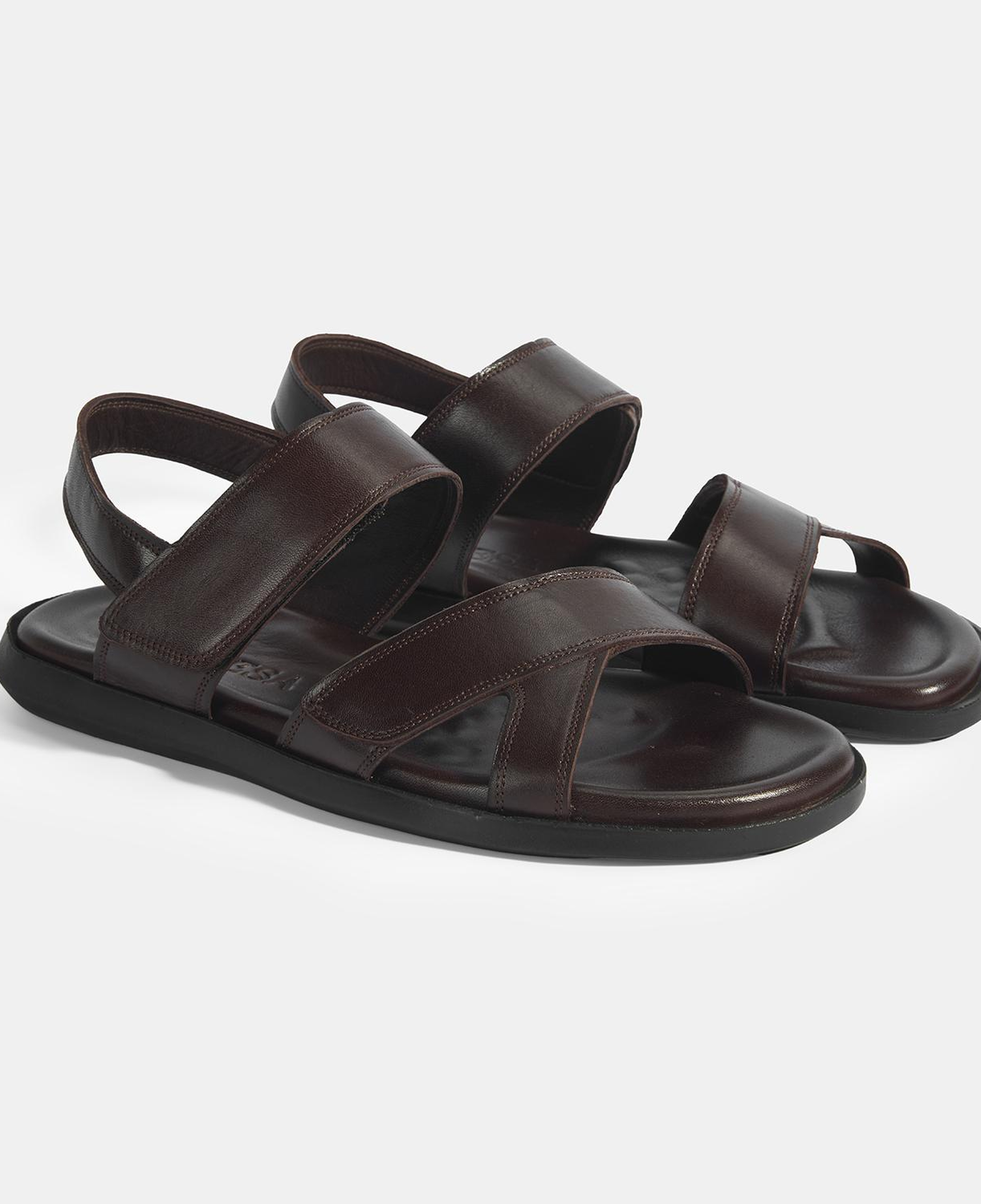 Erkek Kahve Cırt Detaylı Deri Sandalet