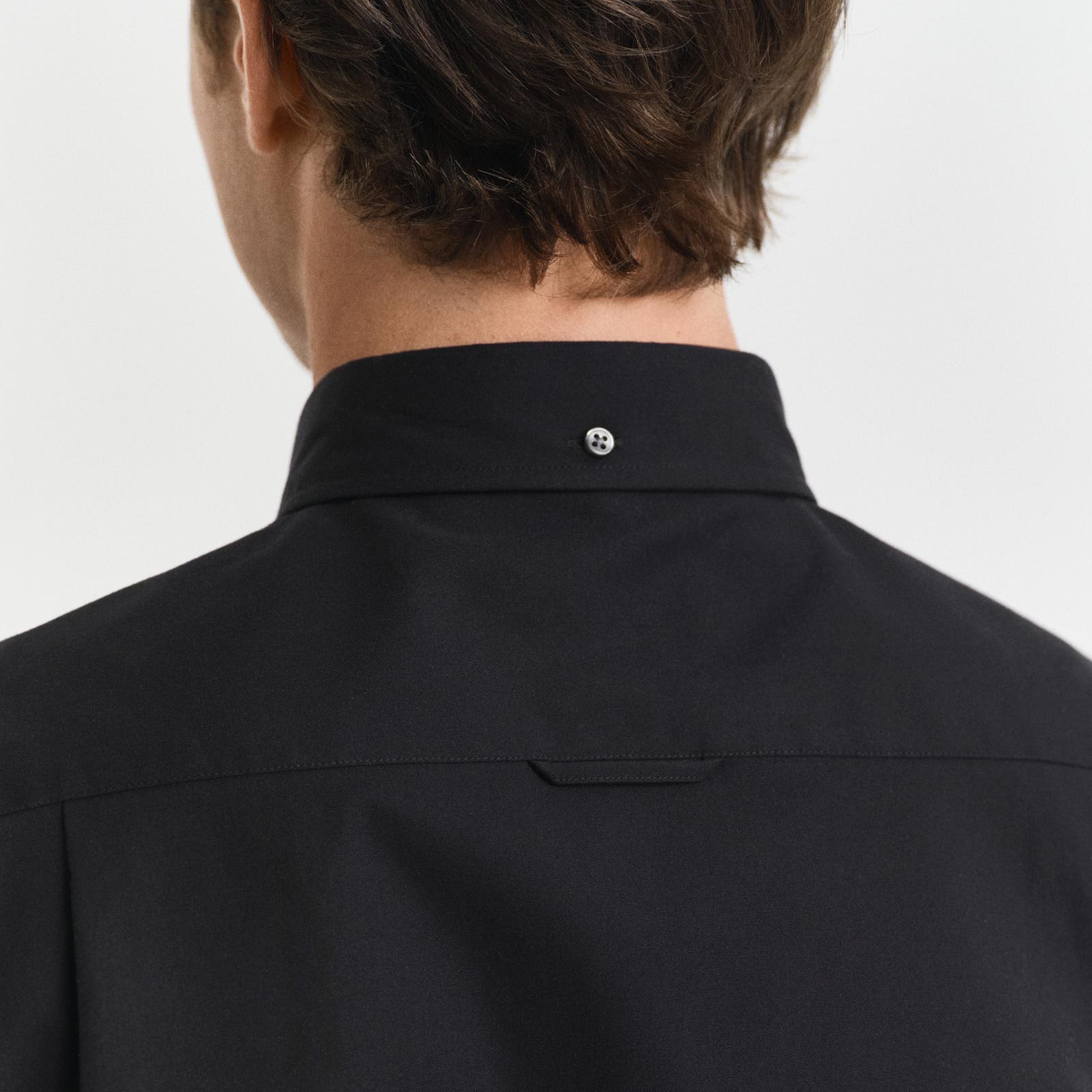 GANT Erkek Siyah Slim Fit Düğmeli Yaka Oxford Gömlek