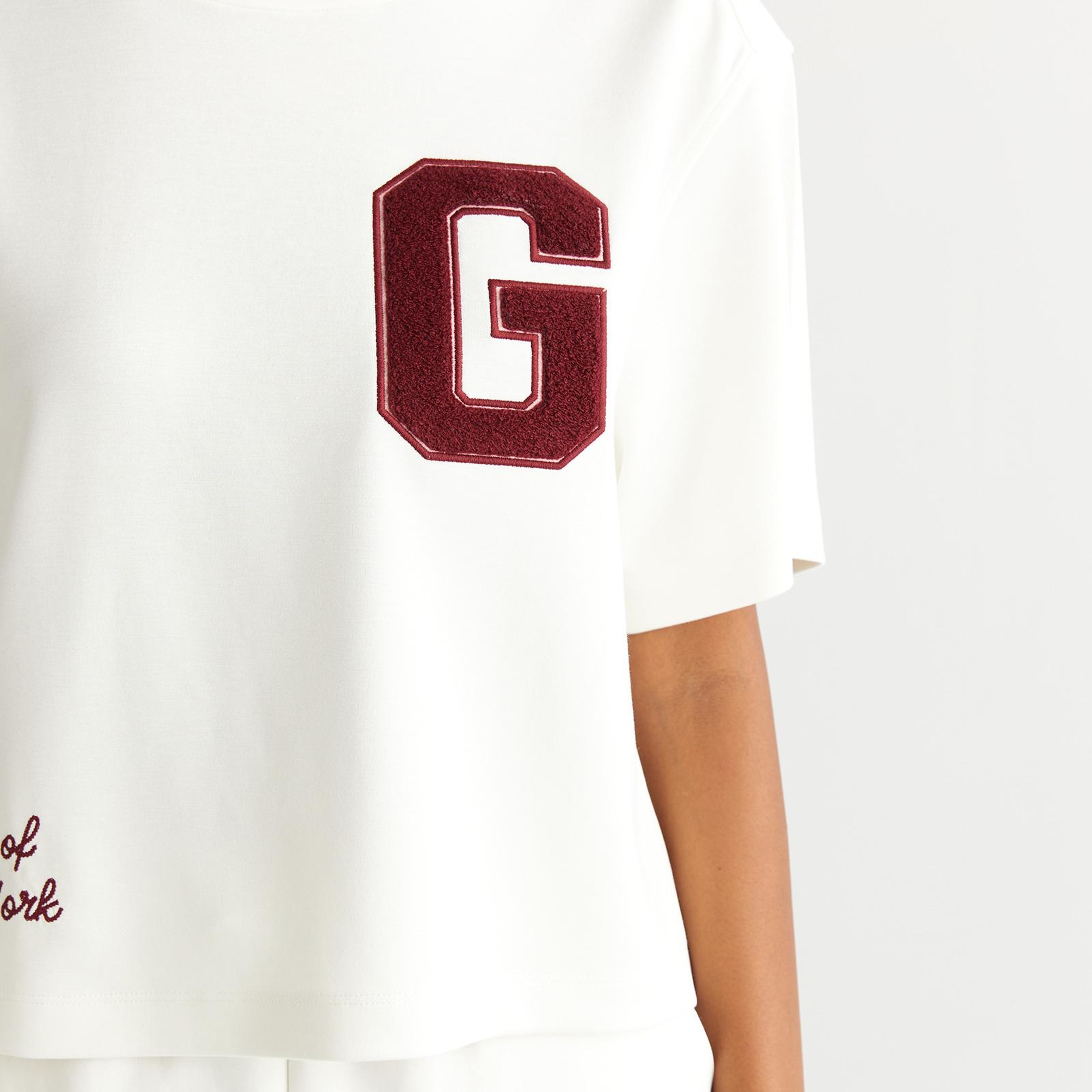 GANT Kadın Krem Relaxed Fit T-Shirt