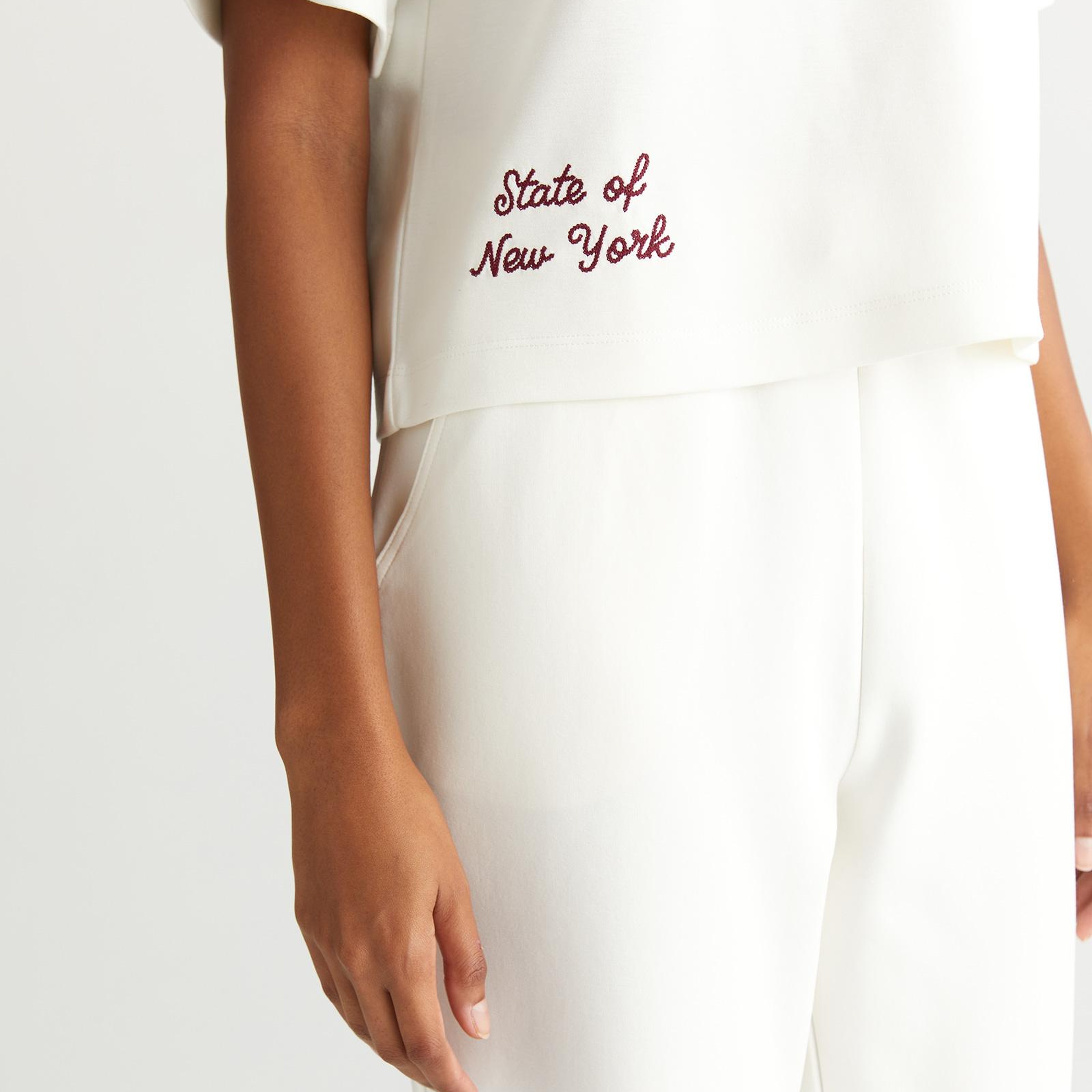 GANT Kadın Krem Relaxed Fit T-Shirt