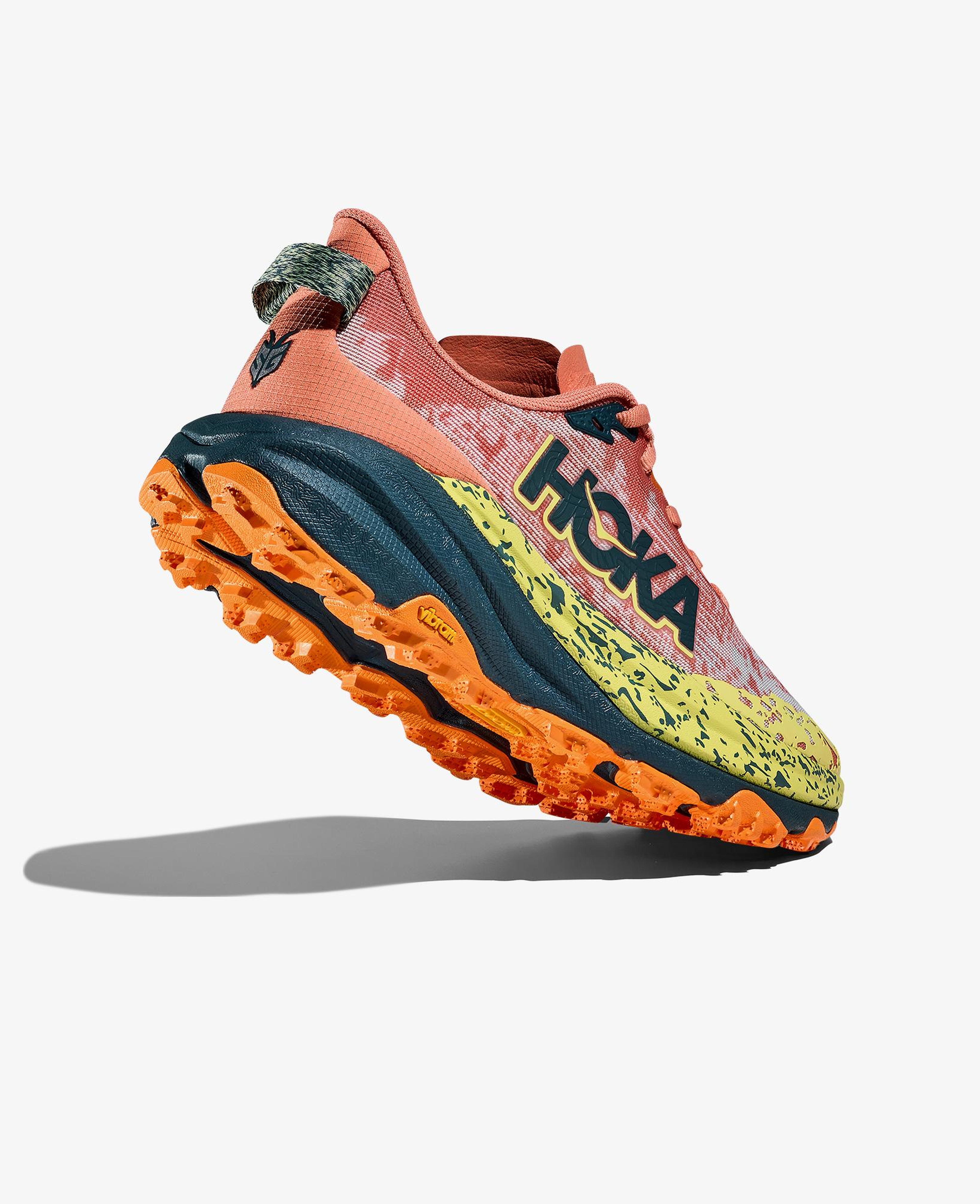 Hoka Speedgoat 6 Kadın Turuncu Arazi Koşu Ayakkabısı