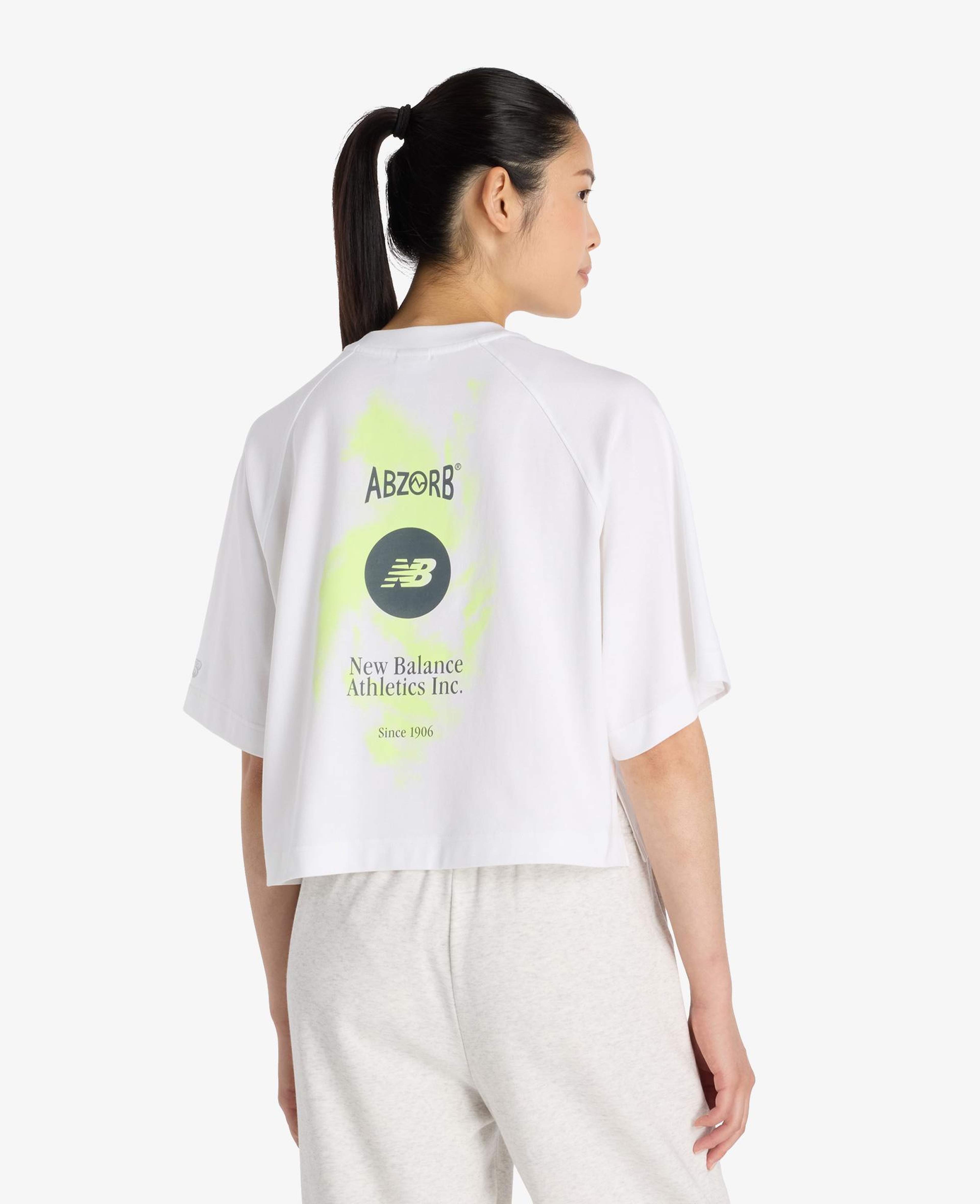 New Balance Vortex Performance Kadın Beyaz T-Shirt