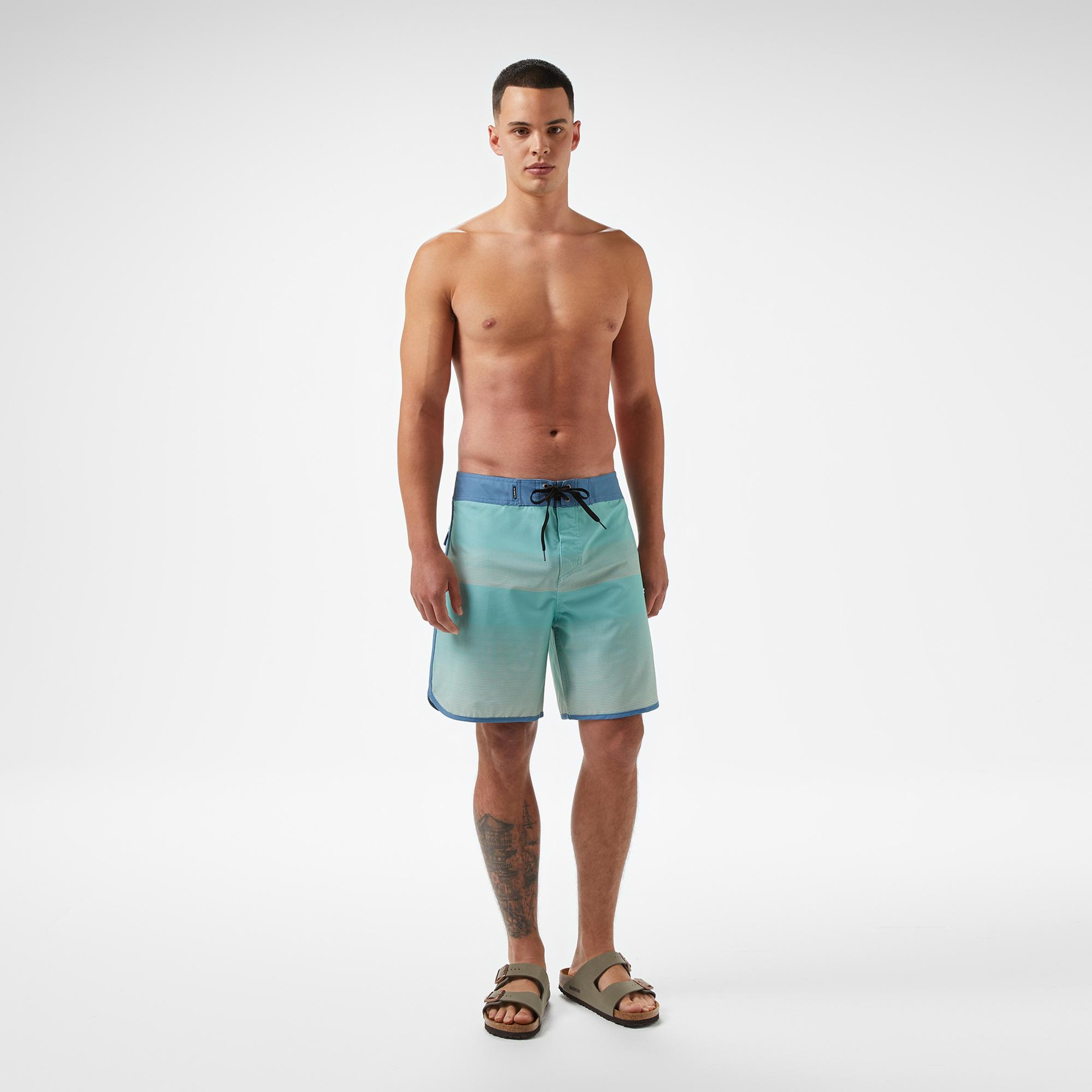 Quiksilver Surfsilk Scallop 18 Erkek Mavi Şort