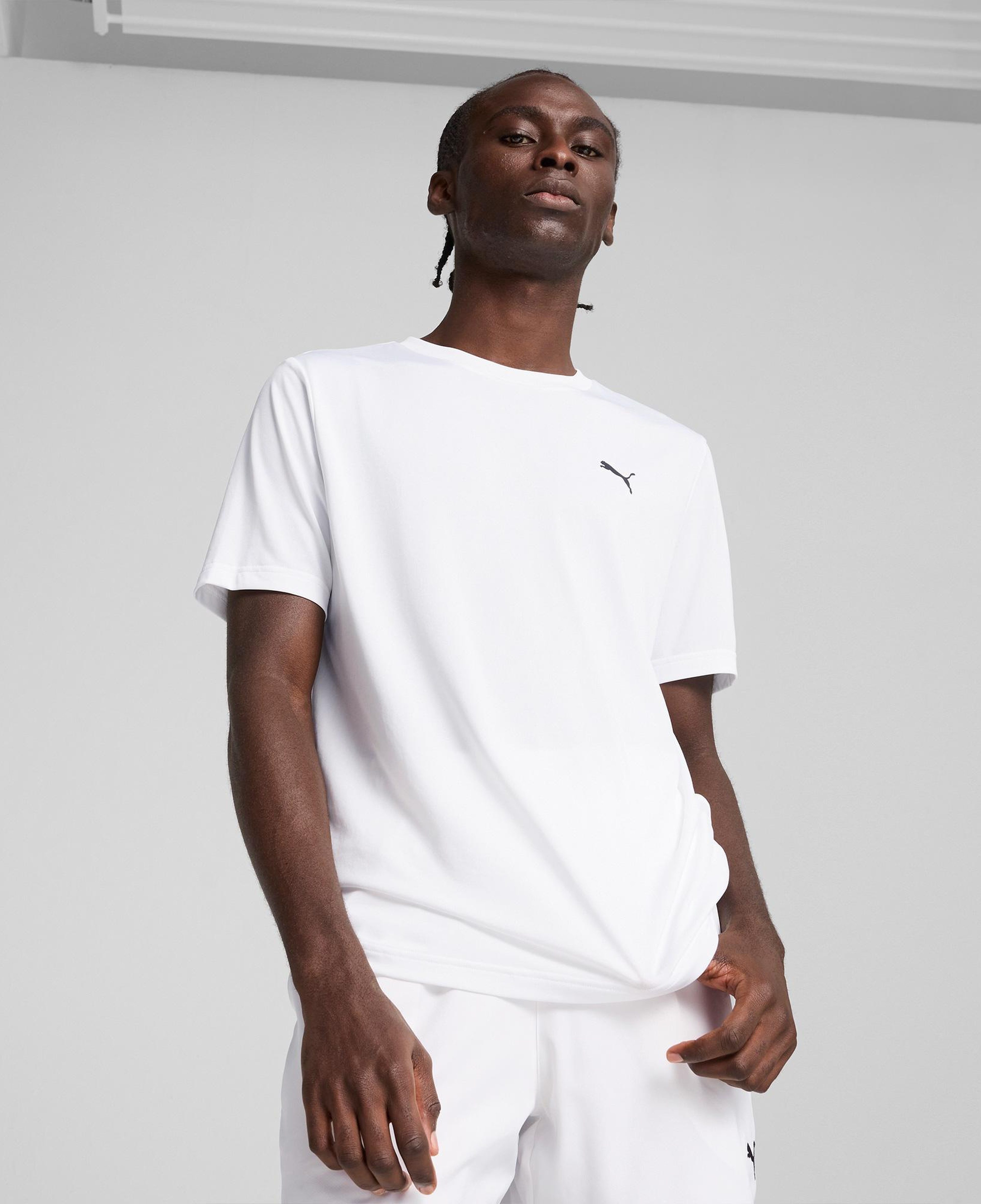 Puma Ess Small Logo Poly Erkek Beyaz T-Shirt