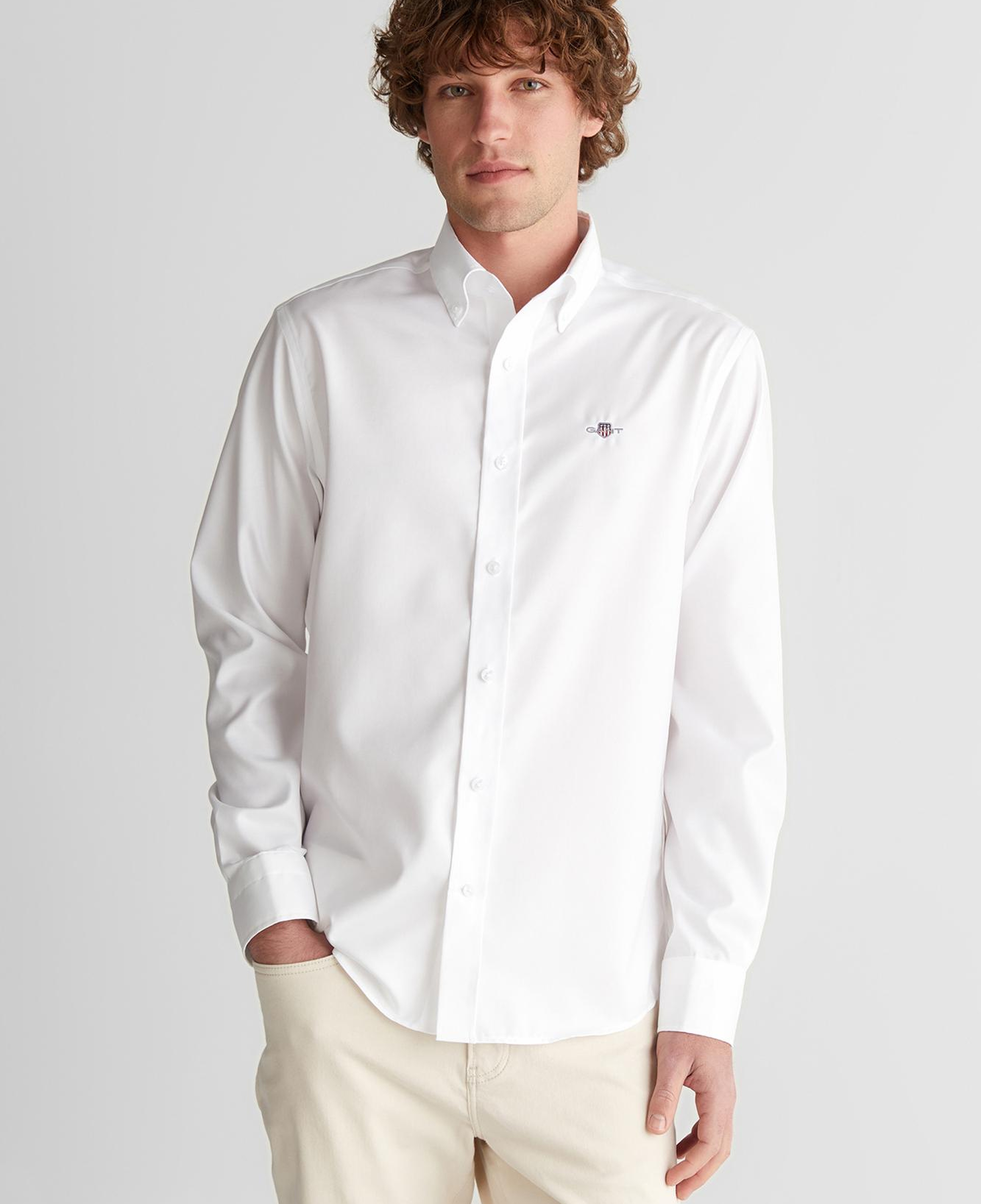 GANT Erkek Beyaz Düğmeli Yaka Logolu Gömlek