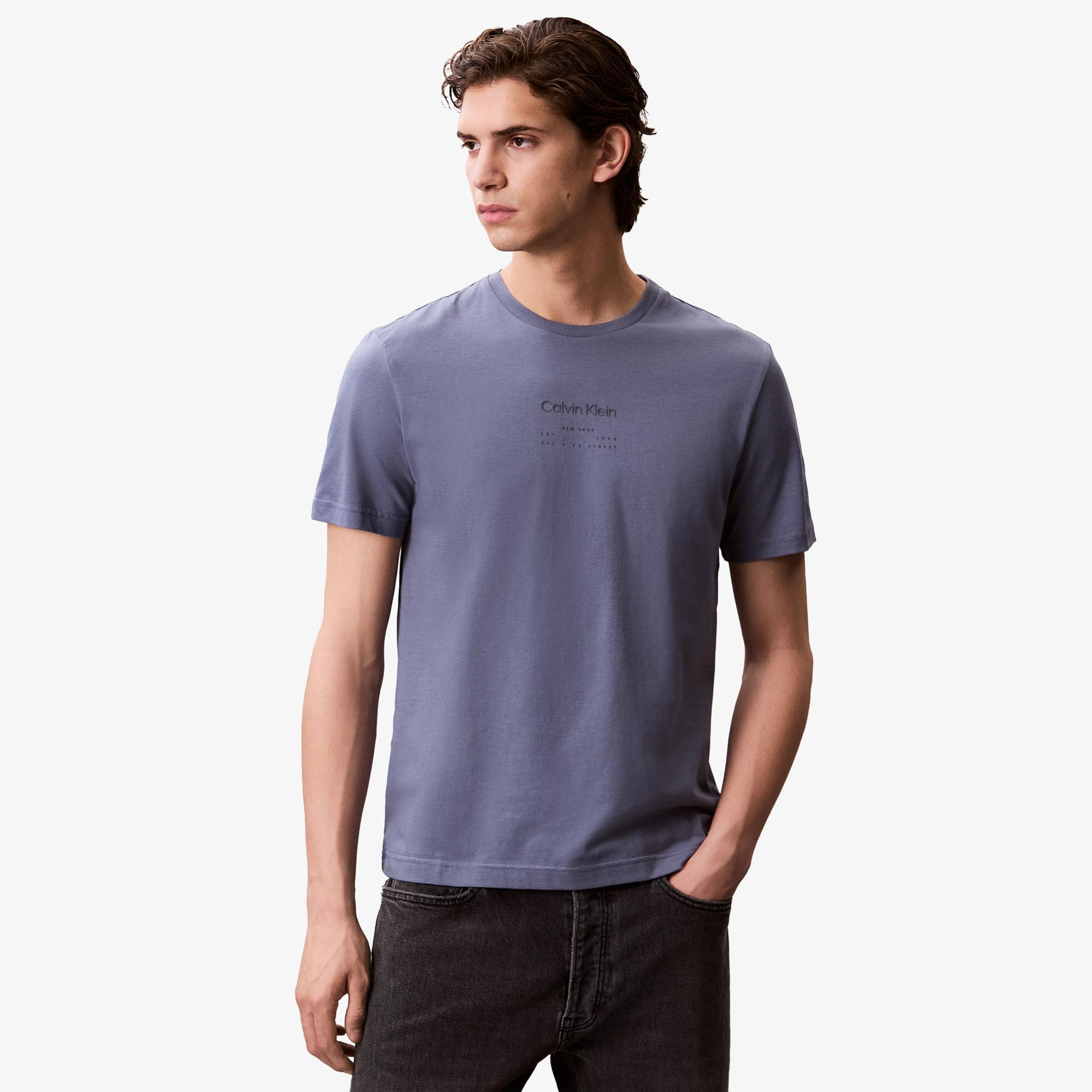 Calvin Klein Raised Editorial Logo Erkek Gri T-Shirt