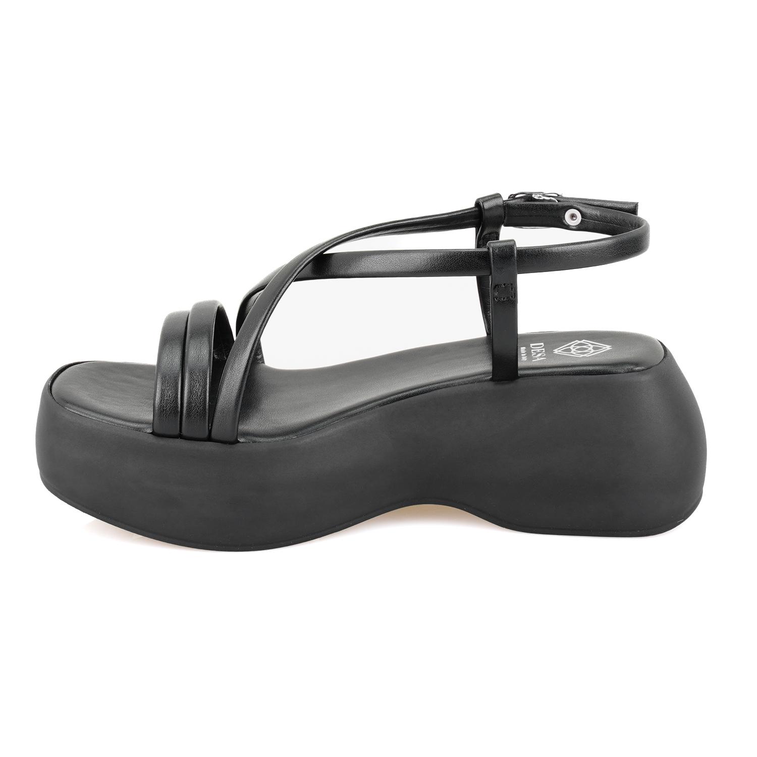 Kadın Siyah Dolgu Tabanlı Sandalet