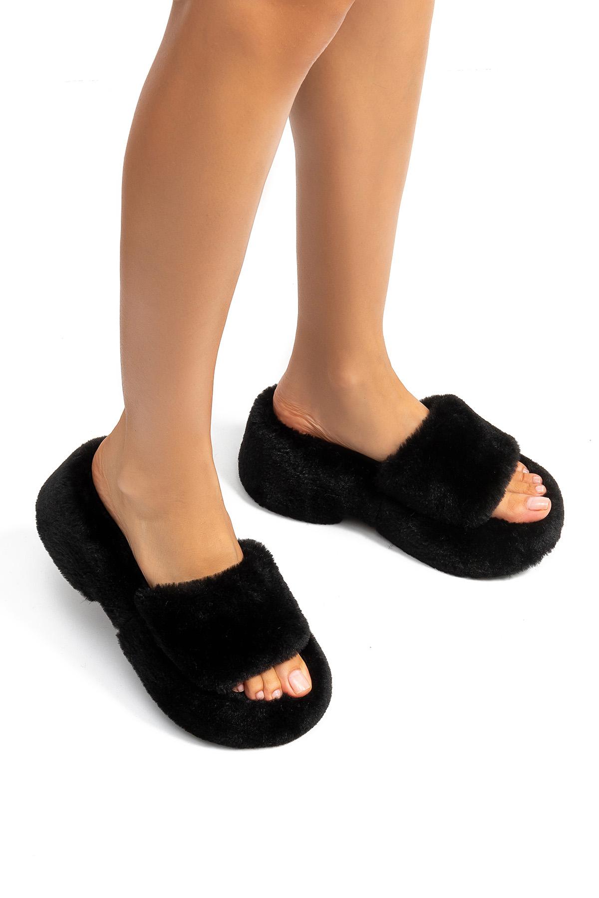 Lili Peluş Kadın Topuklu Ev Terliği Siyah 36/40