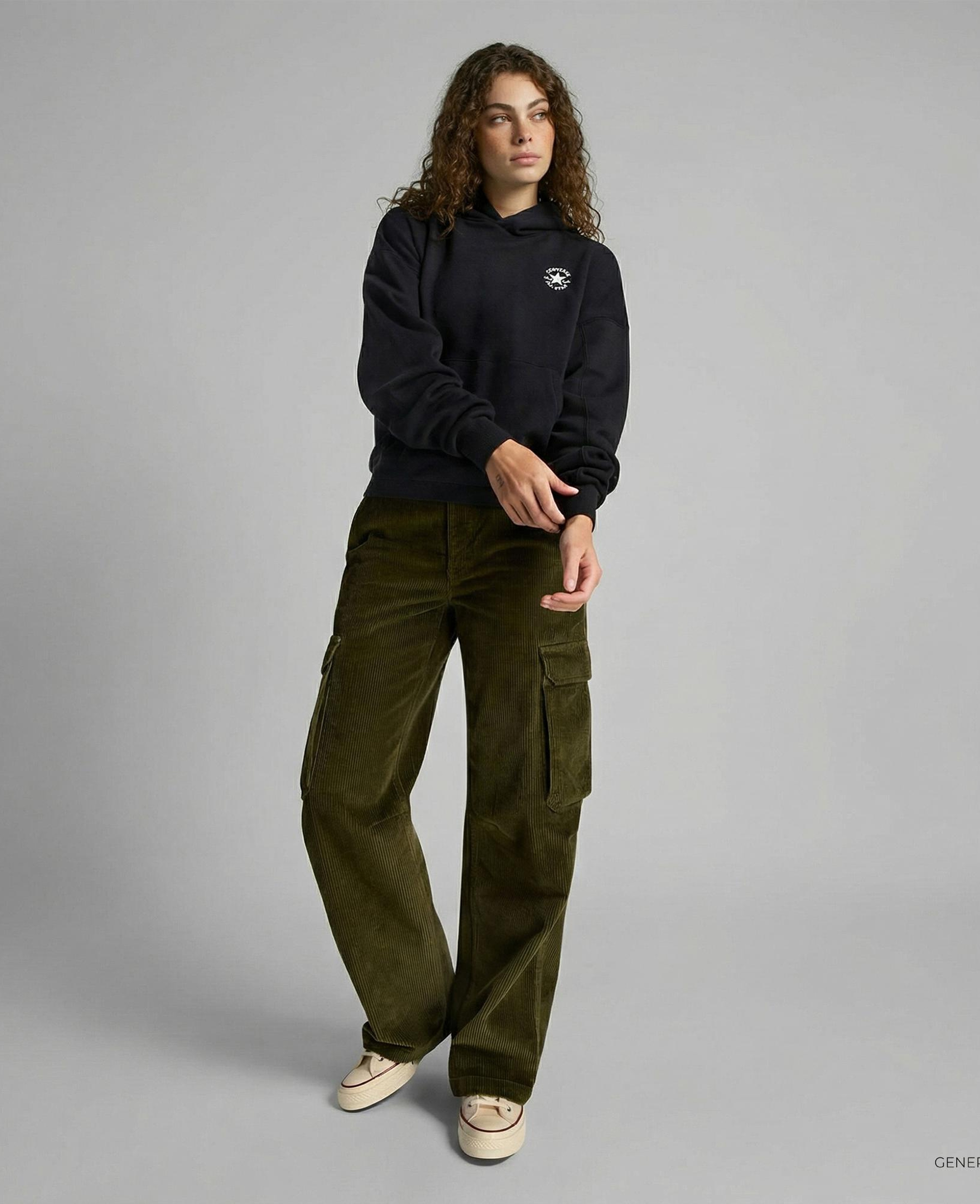 Converse Kadın Oversize Fit Siyah Hoodie