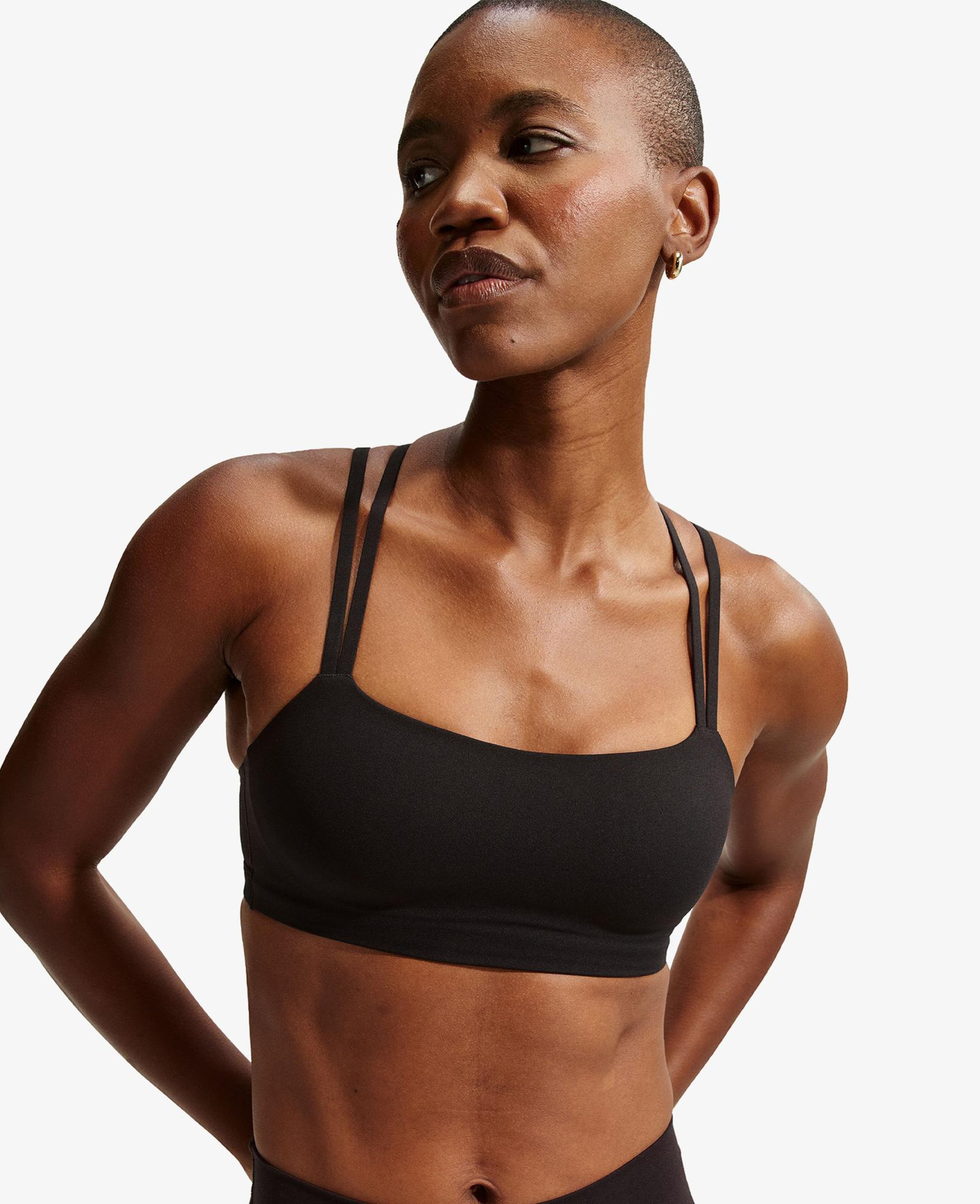 Nike Dri-Fit Zenvy Strappy Kadın Siyah Bra