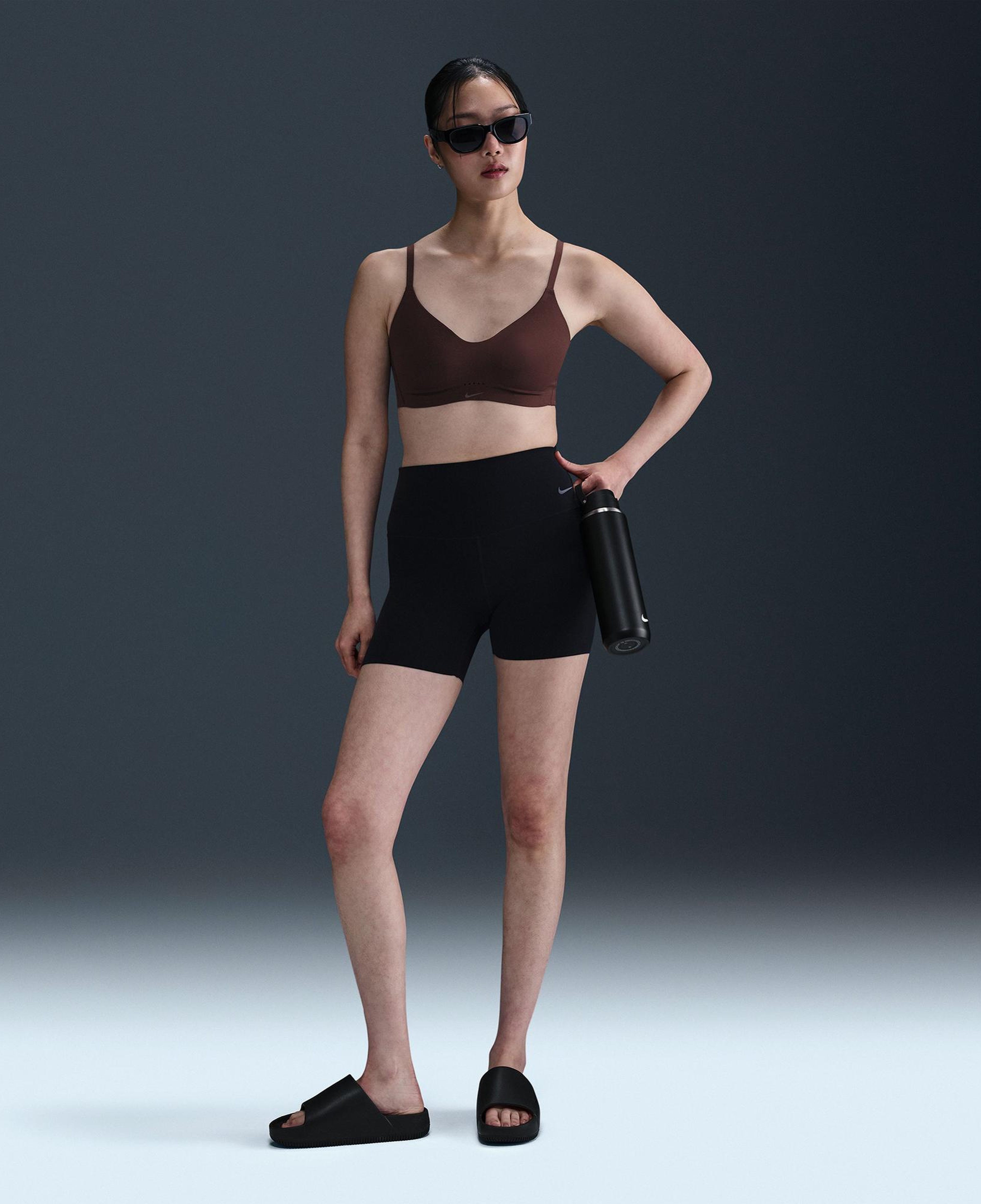 Nike Alate Minimalist Kadın Kahverengi Bra