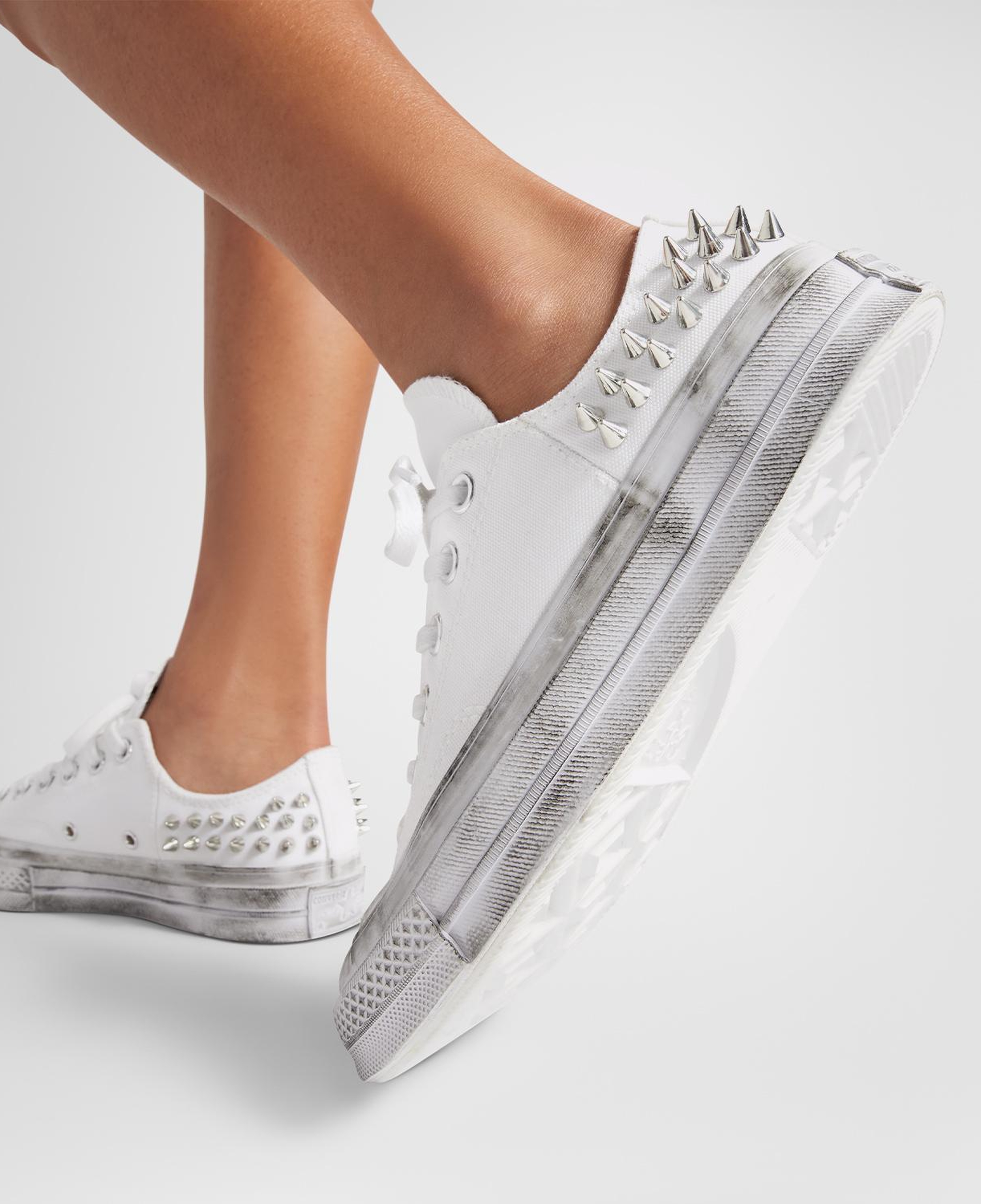 Converse Chuck 70 Studded Kadın Beyaz Sneaker