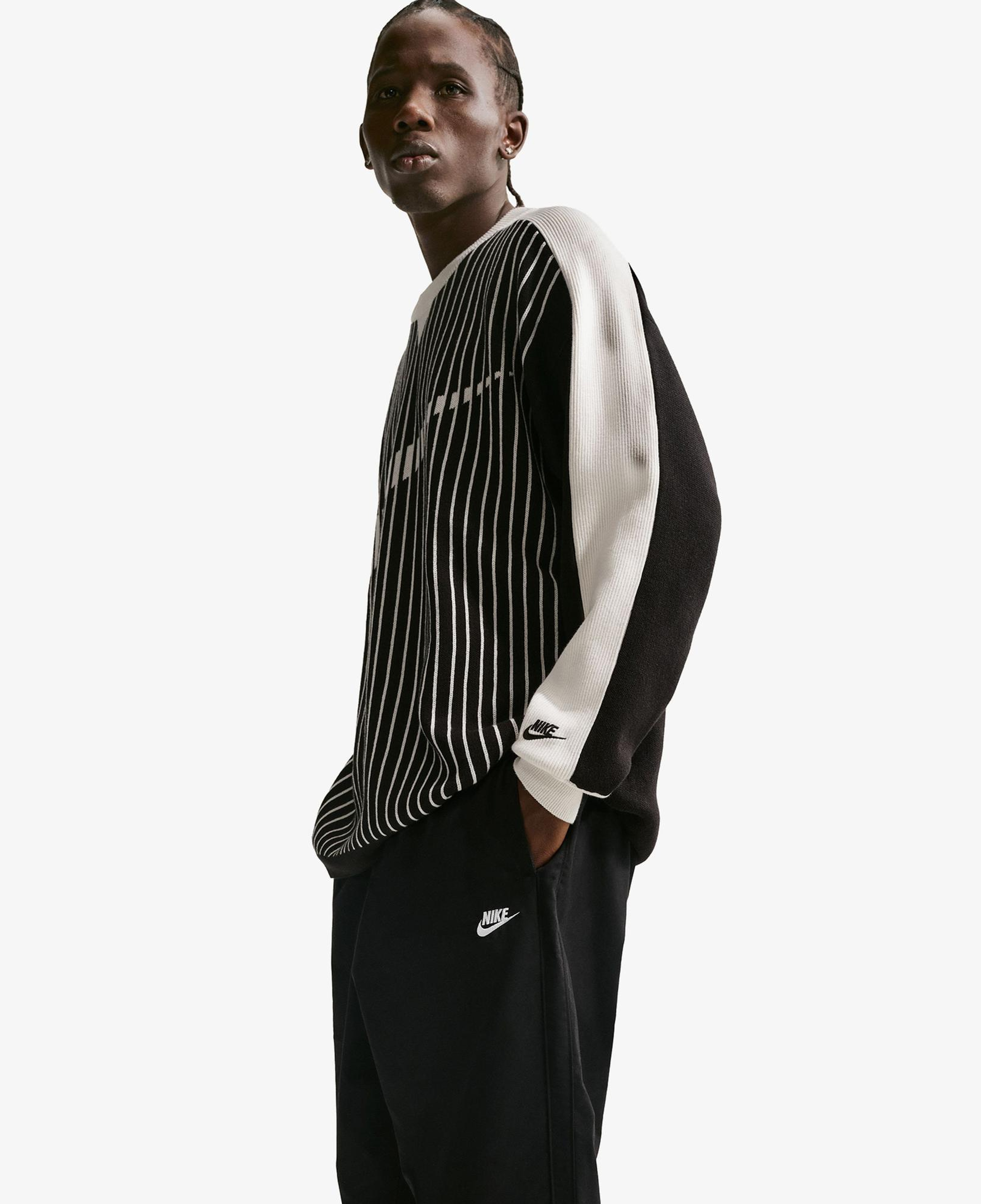 Nike Sportswear Club Barcelona Erkek Siyah Eşofman Altı