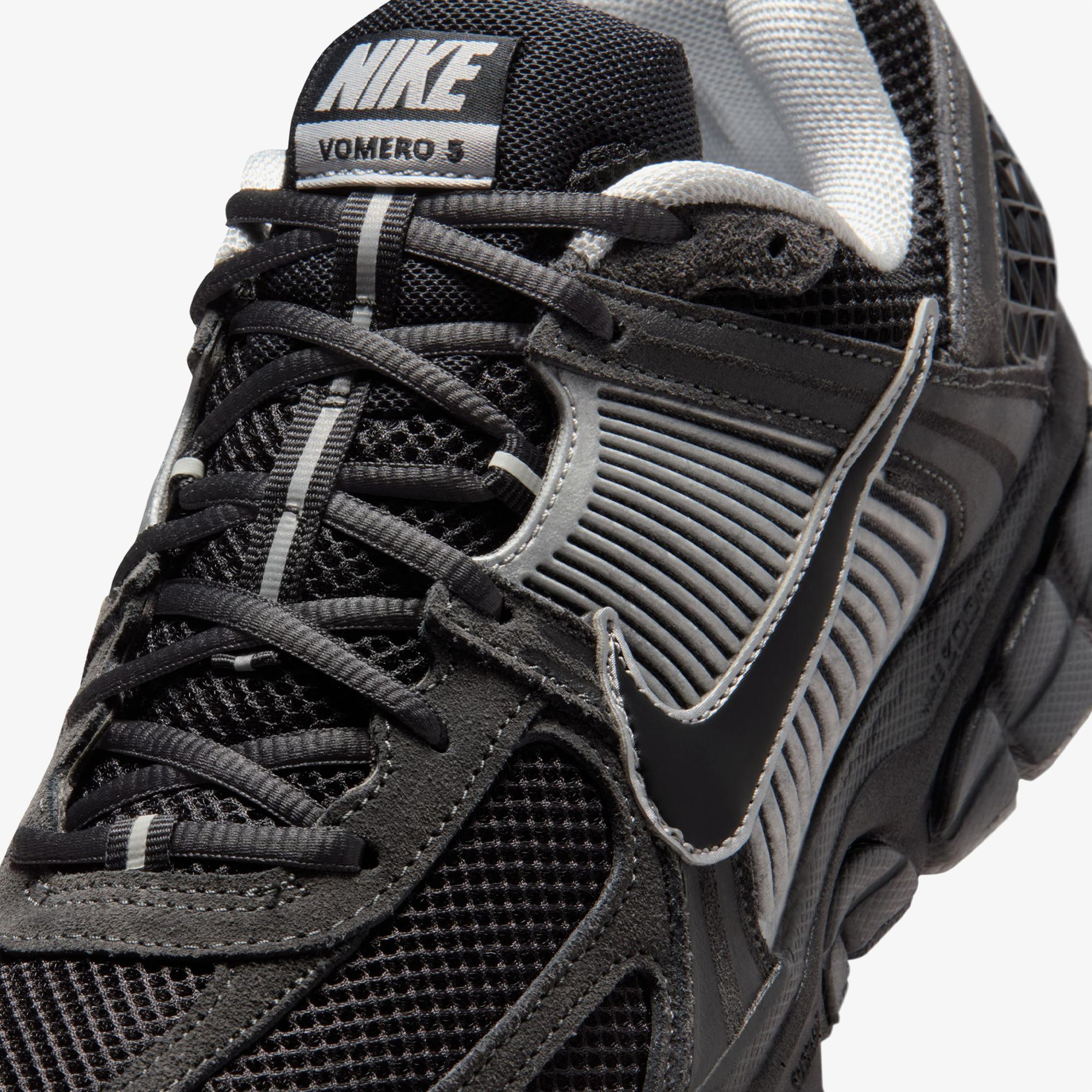 Nike Zoom Vomero 5 Erkek Siyah Spor Ayakkabı