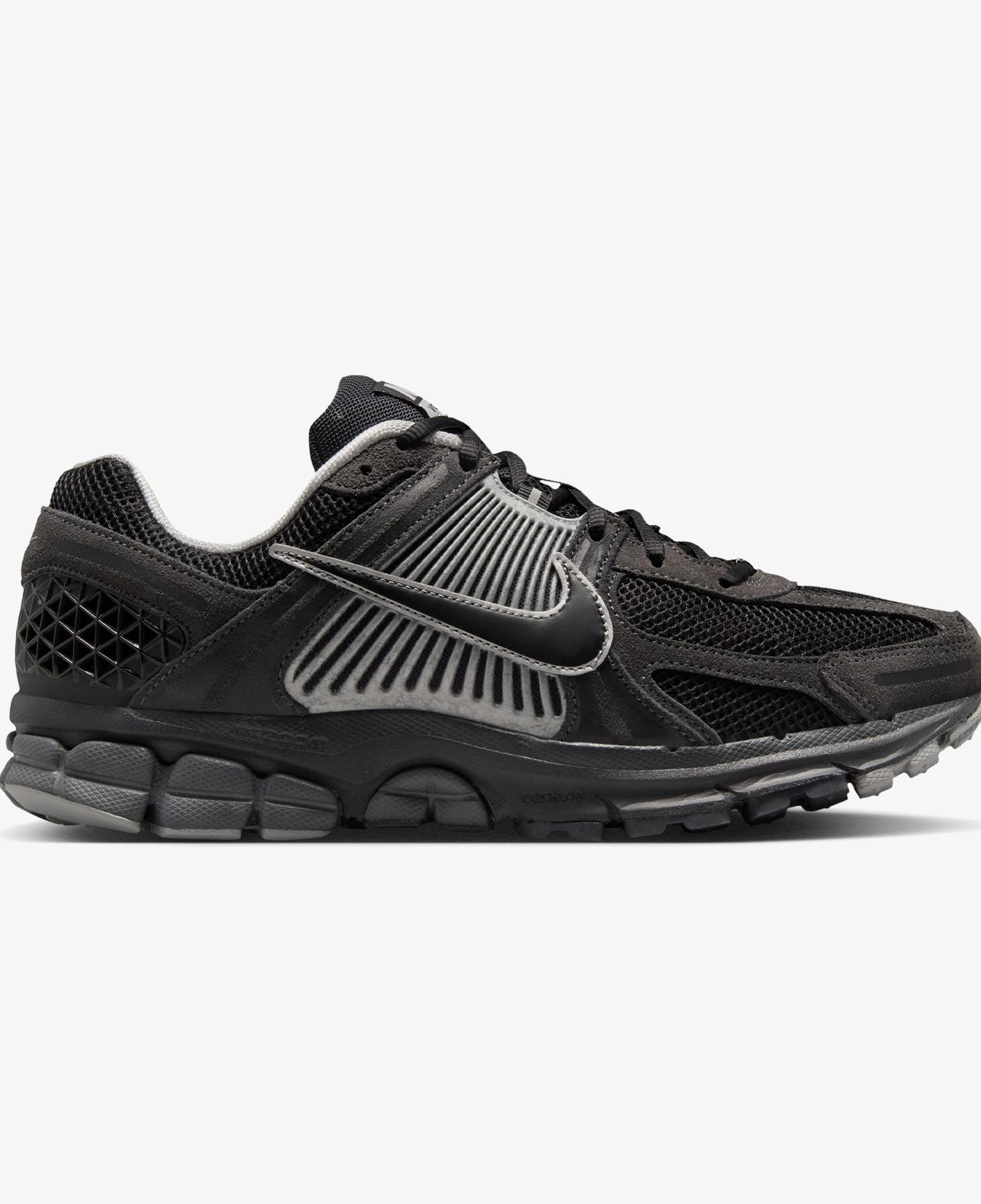 Nike Zoom Vomero 5 Erkek Siyah Spor Ayakkabı