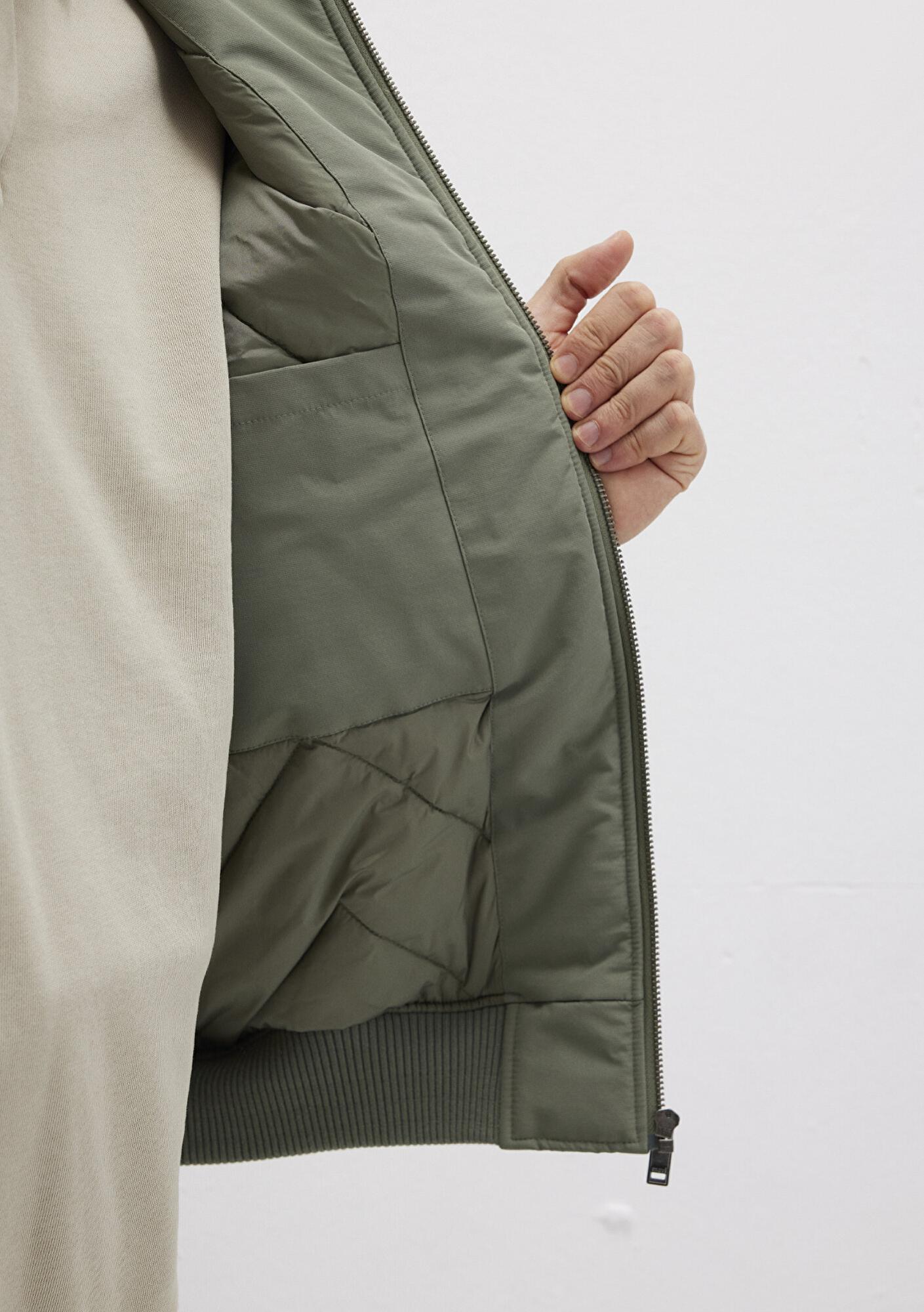 Mavi Suni Kürk Detaylı Haki Ceket Loose Fit / Bol Rahat Kesim 0110665-80692