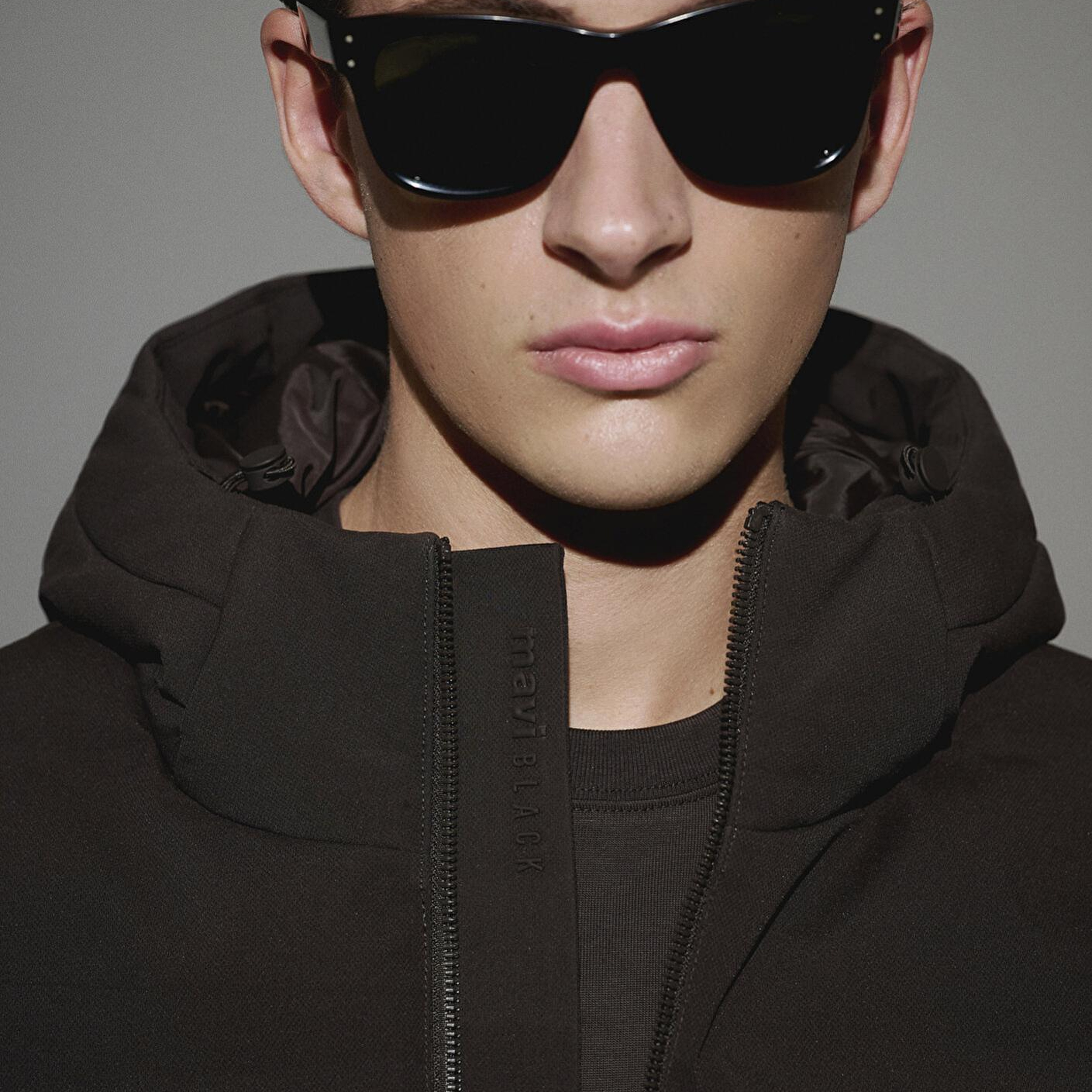 Mavi Kapüşonlu Kahverengi Şişme Mont 0110652-70219