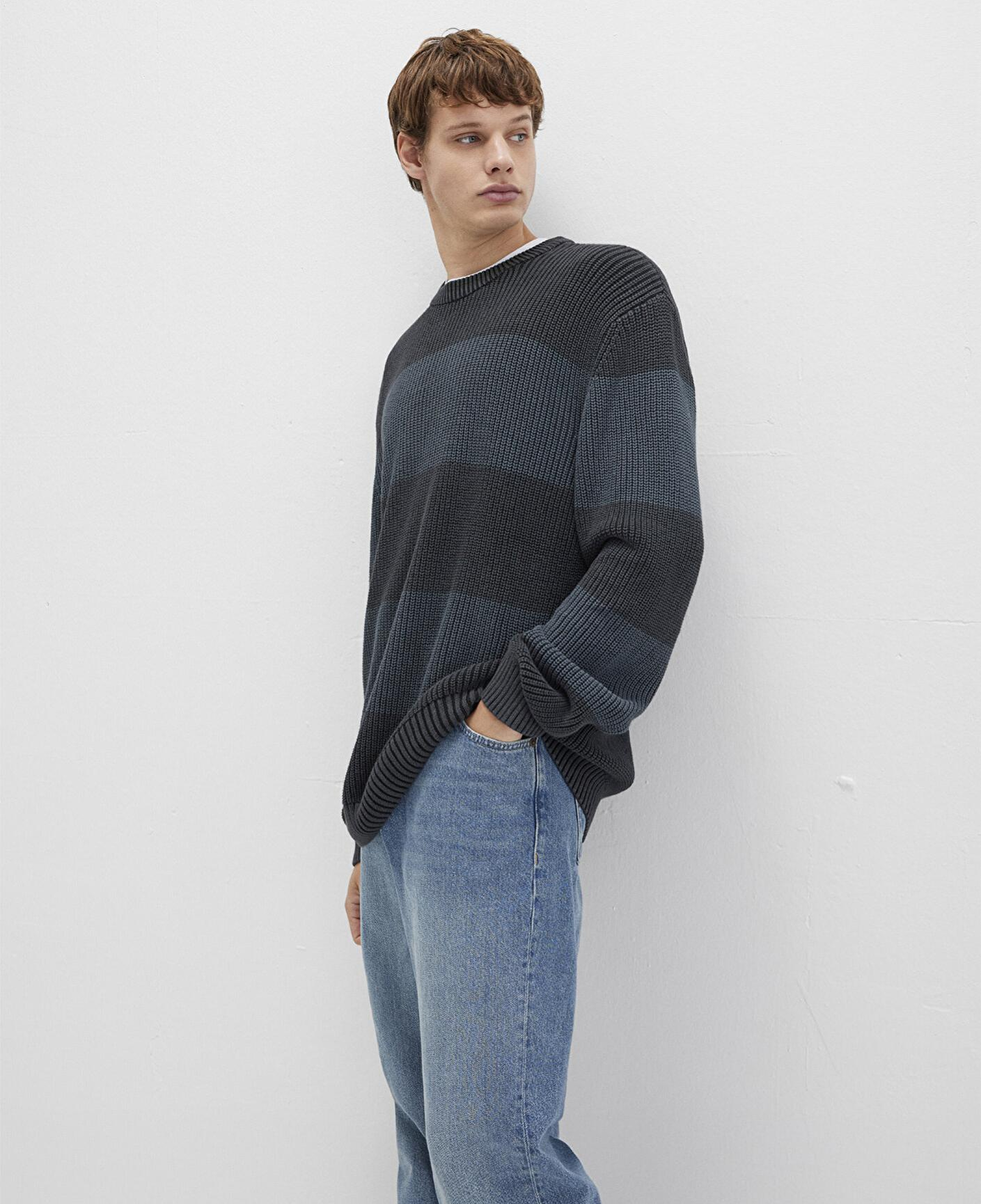 Mavi Blok Renkli Antrasit Kazak Regular Fit / Normal Kesim 0710290-70090