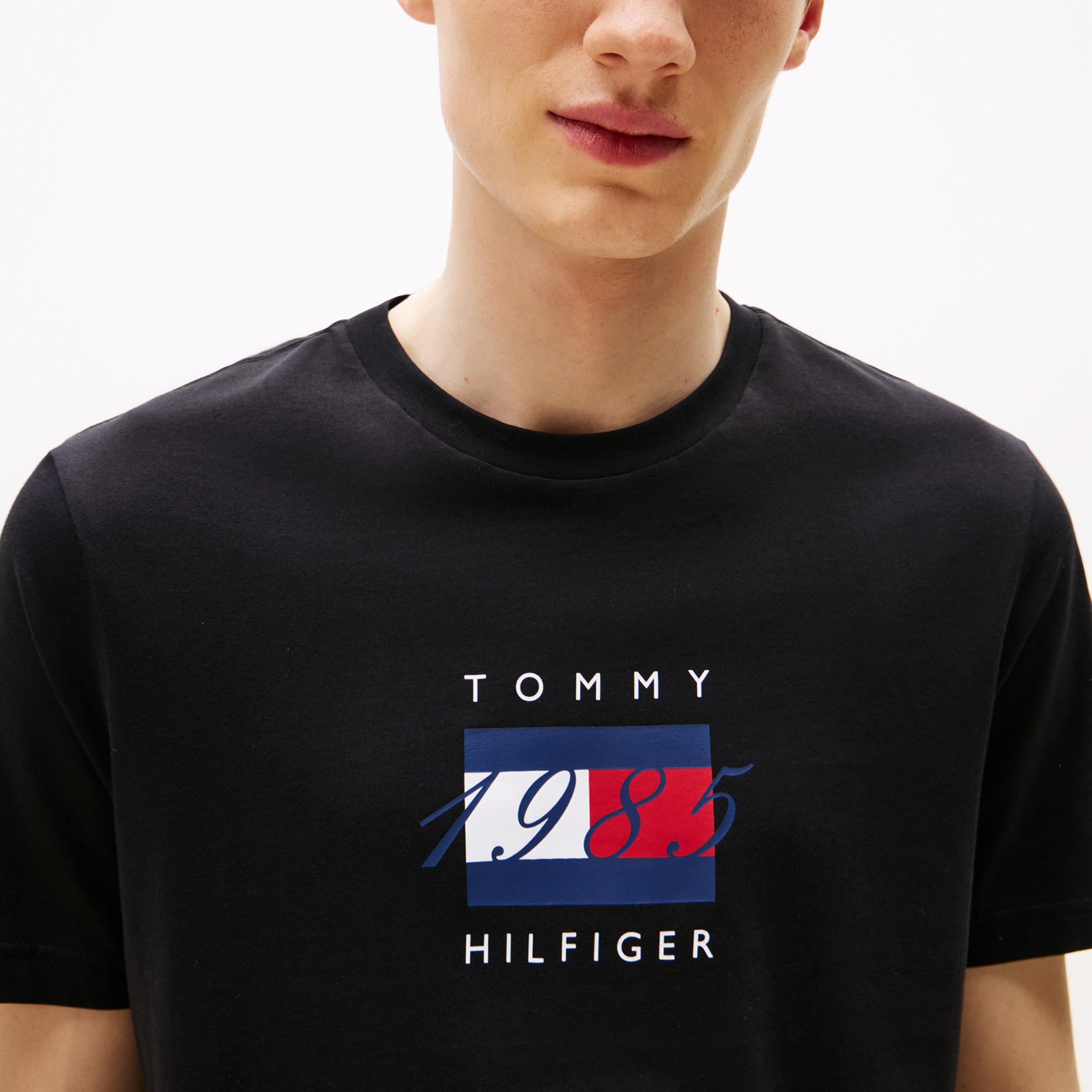Tommy Hilfiger Linear Flag Graphic Erkek Siyah T-Shirt