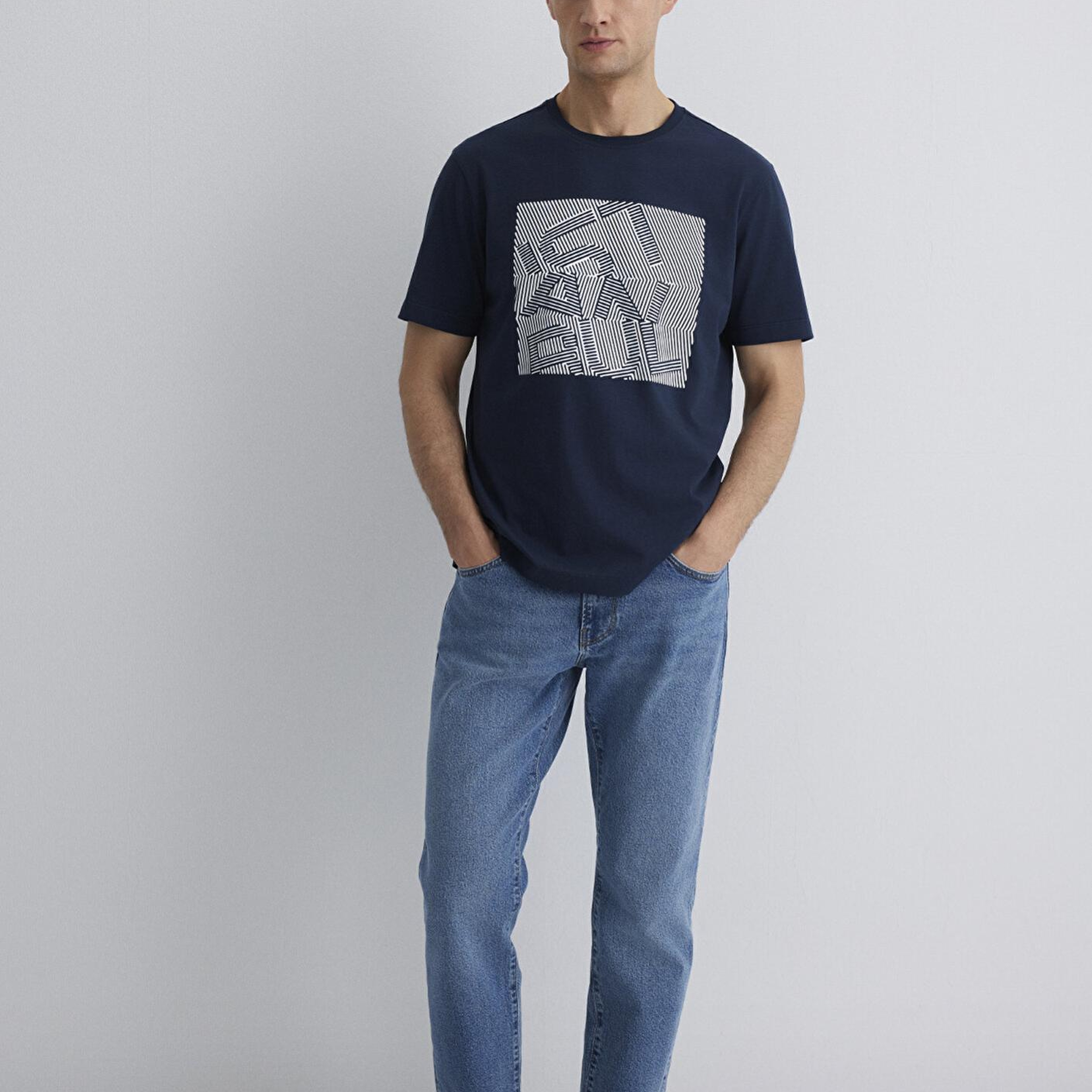 Mavi İstanbul Baskılı Lacivert Tişört Regular Fit / Normal Kesim 0612990-70490