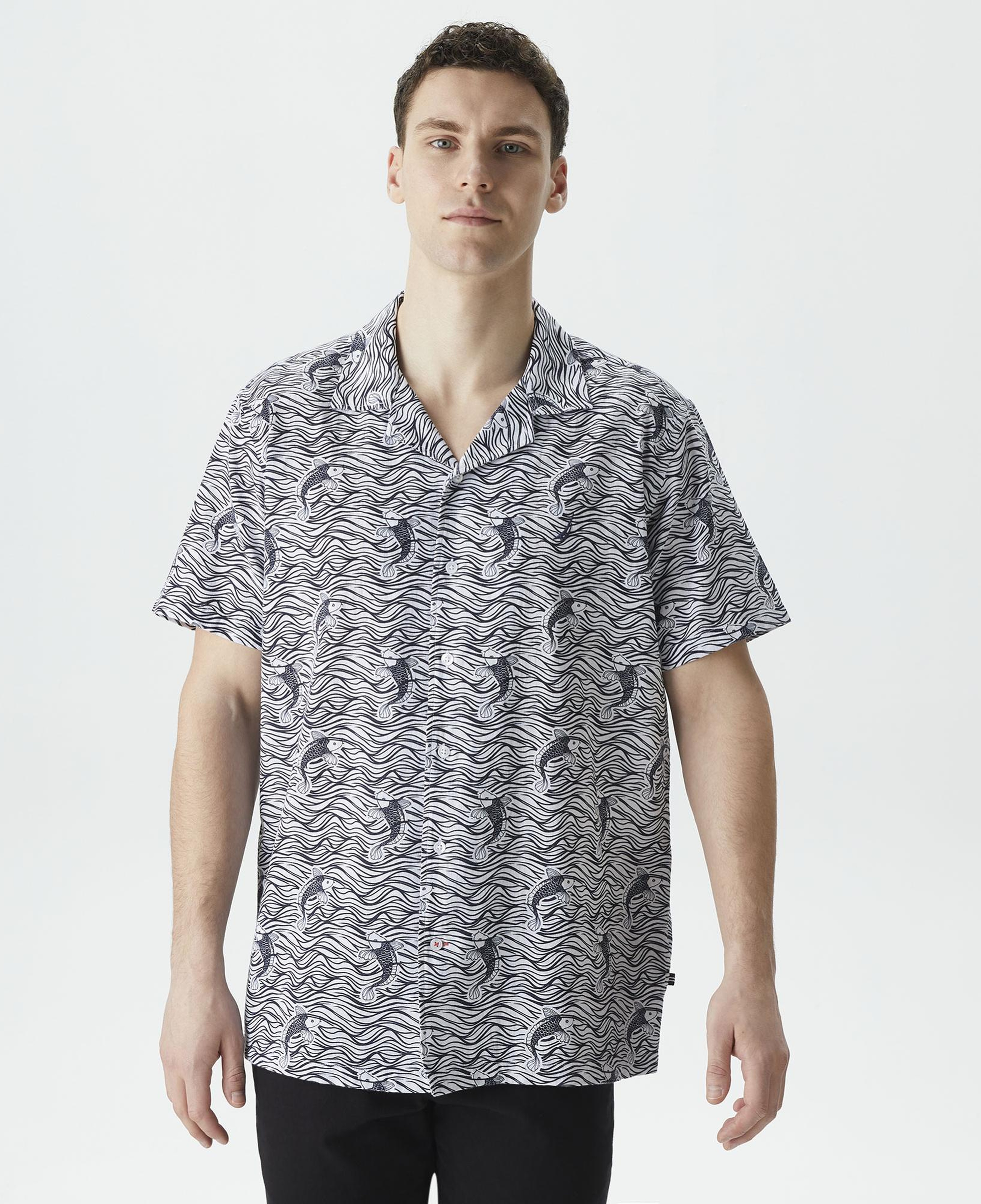 Nautica Erkek Beyaz Classic Fit Kısa Kollu Desenli Keten Gömlek