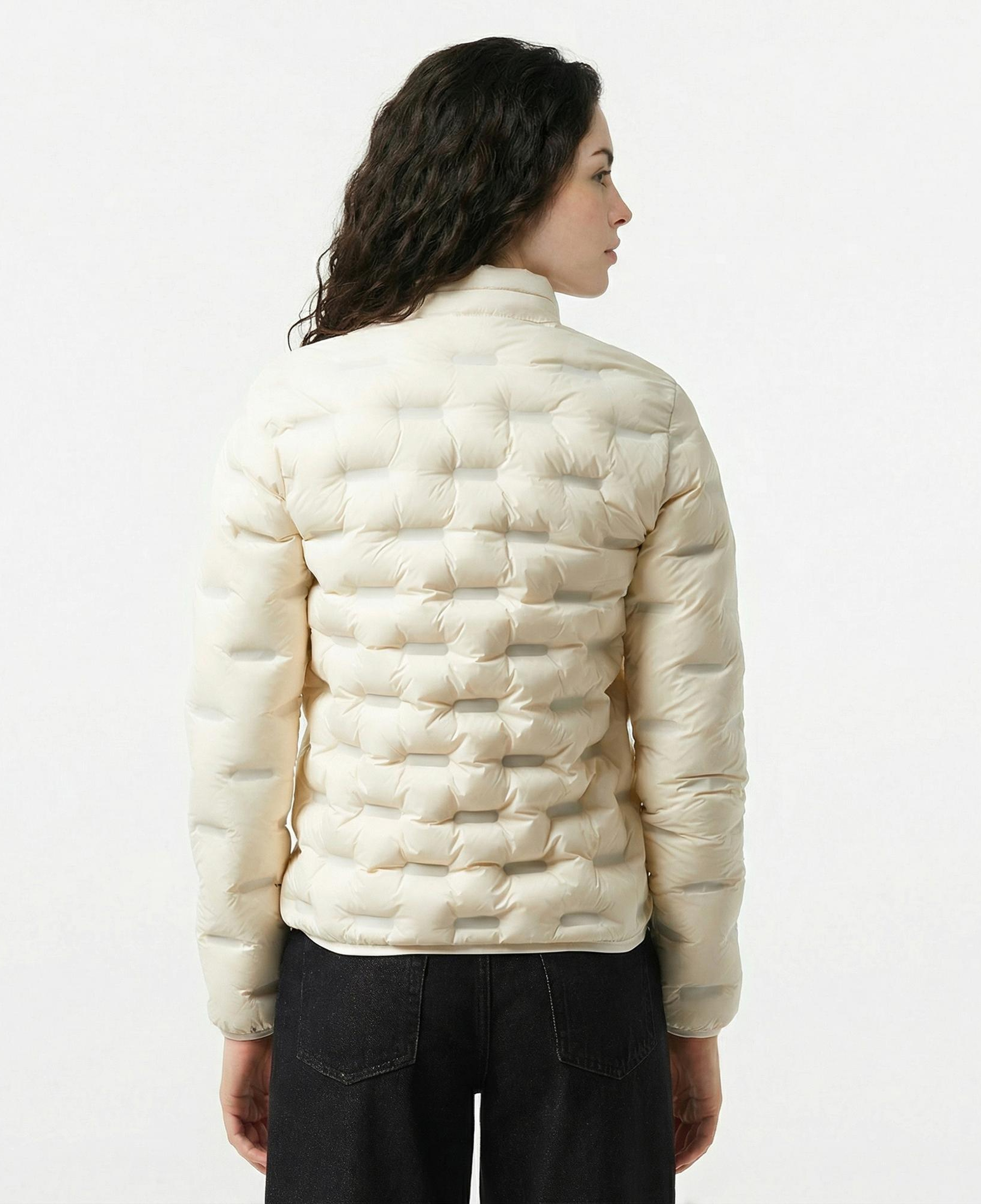 Lacoste Kadın Regular Fit Kapüşonlu Kapitone Beyaz Mont