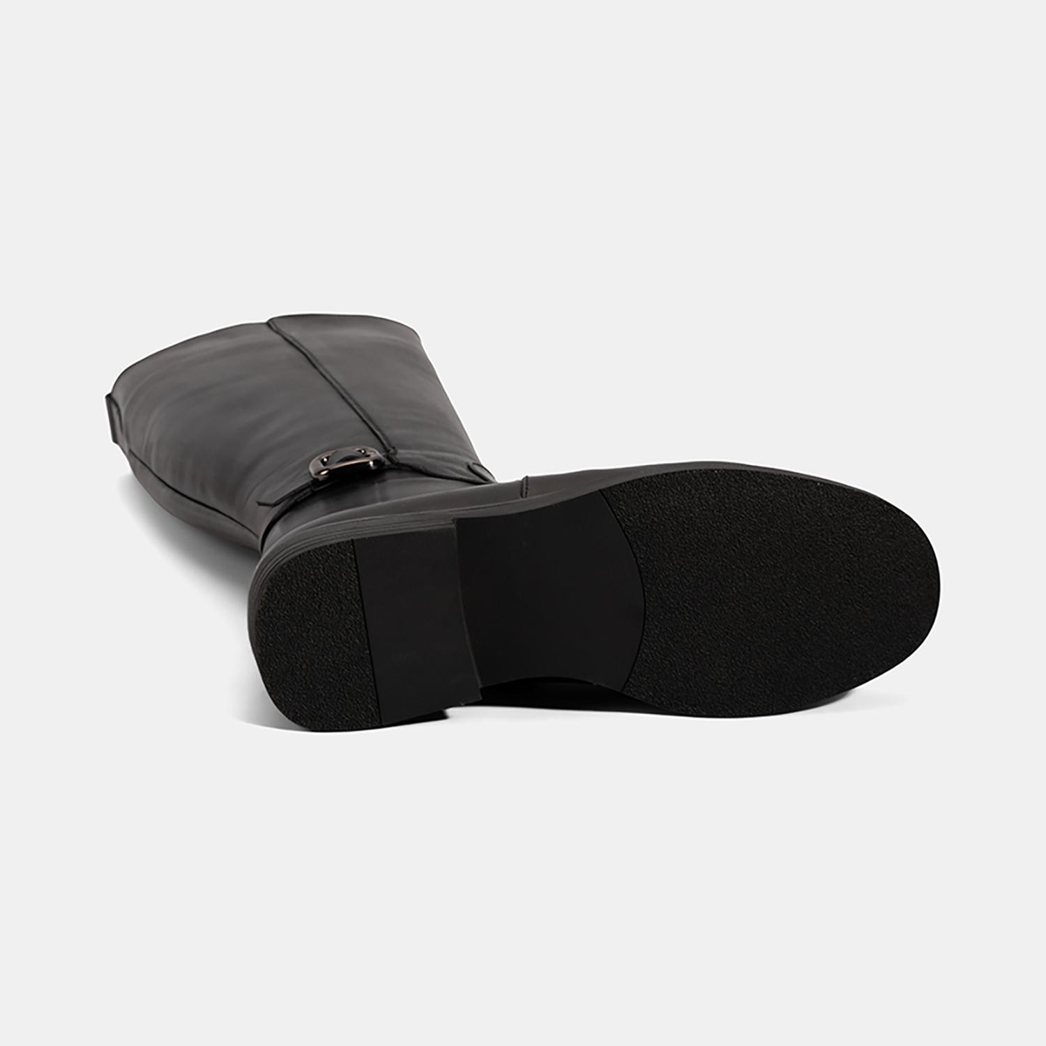 Kadın Siyah Metal Tokalı Kalın Topuklu Deri Çizme