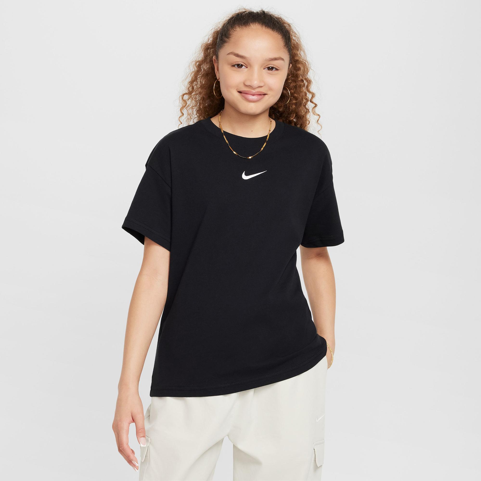 Nike Sportswear Essentials Çocuk Siyah T-Shirt