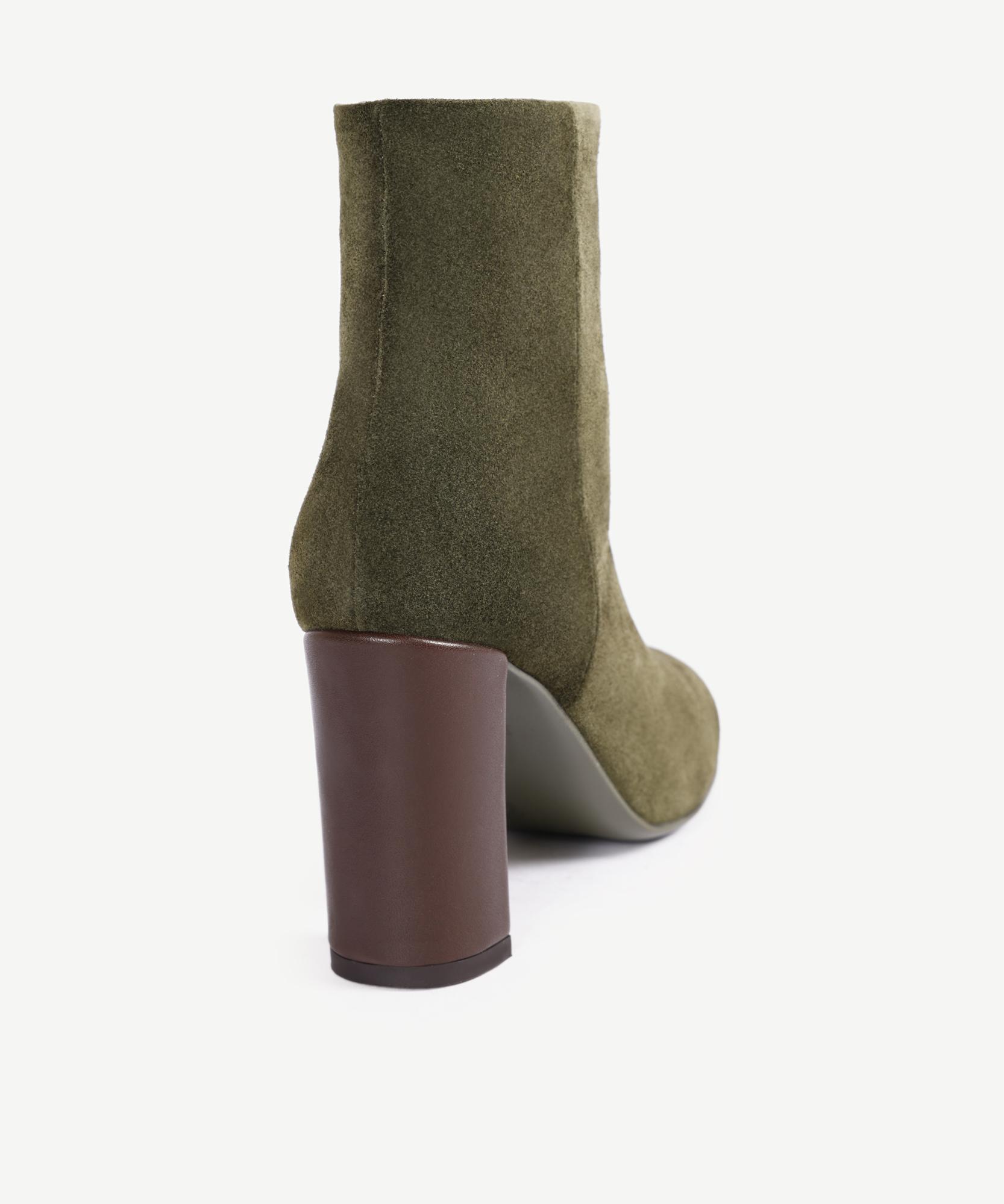 YARGICI Yumuşak Tabanlı Topuklu Bot