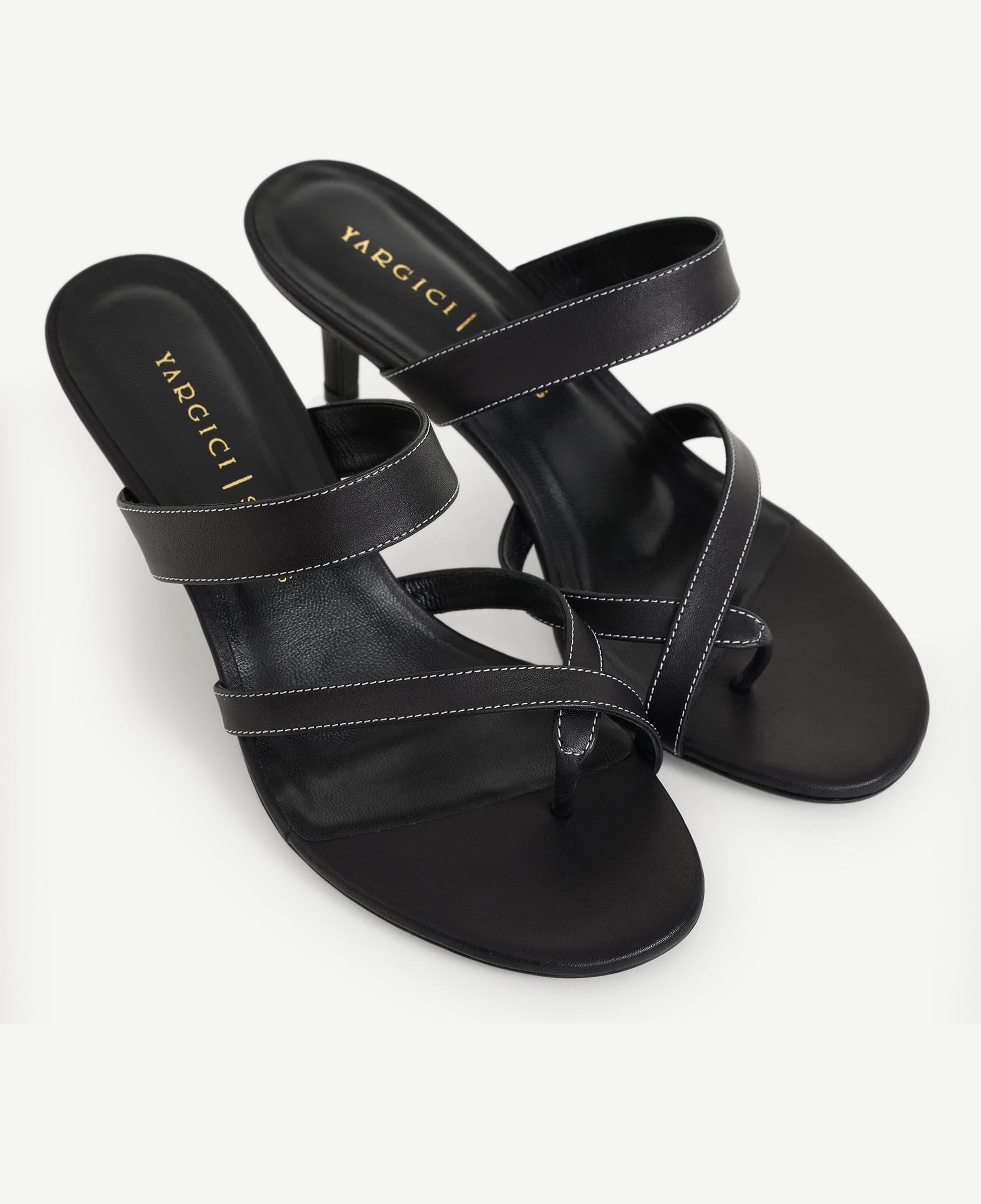 YARGICI Parmak Arası Deri Topuklu Terlik
