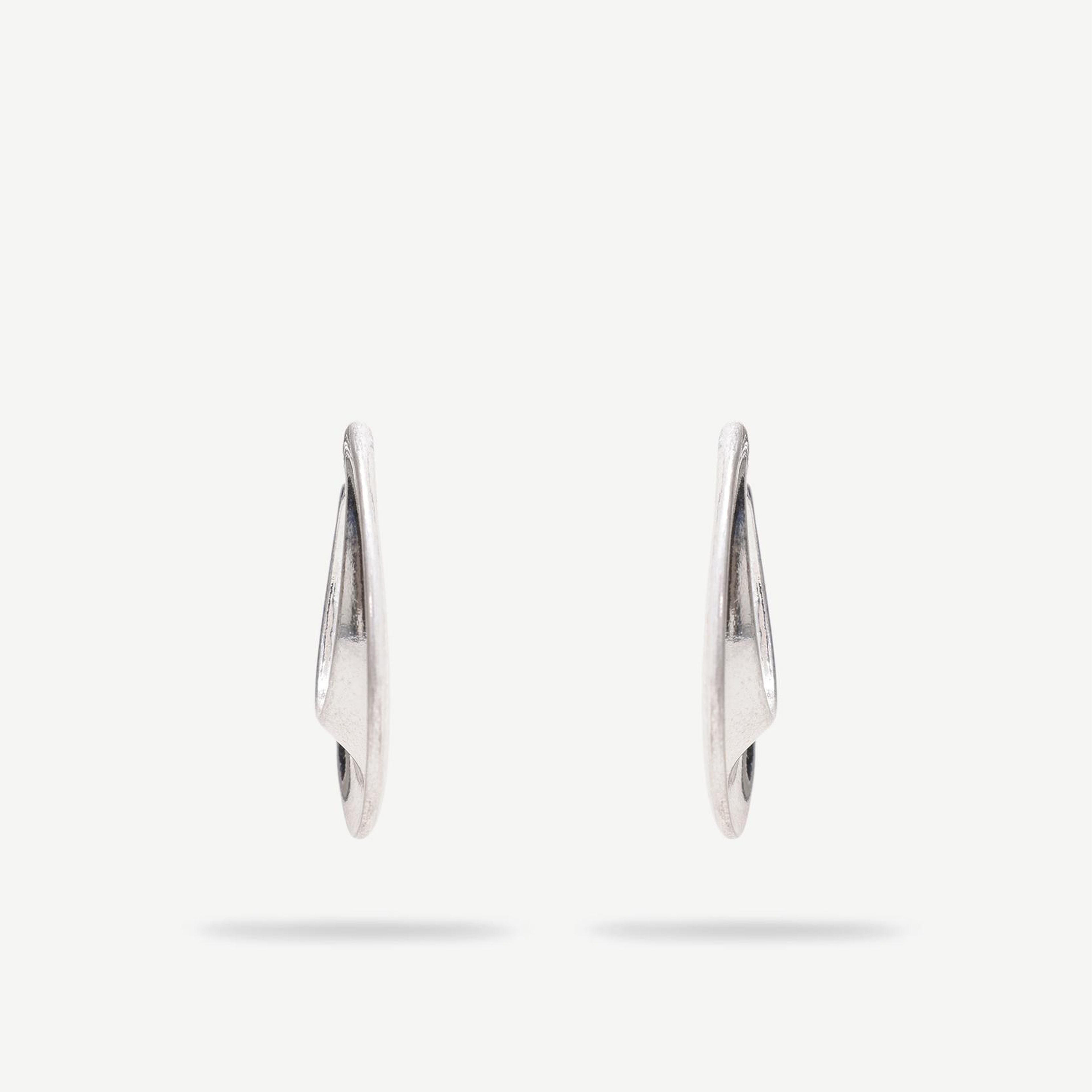 YARGICI Dokulu Oval Küpe