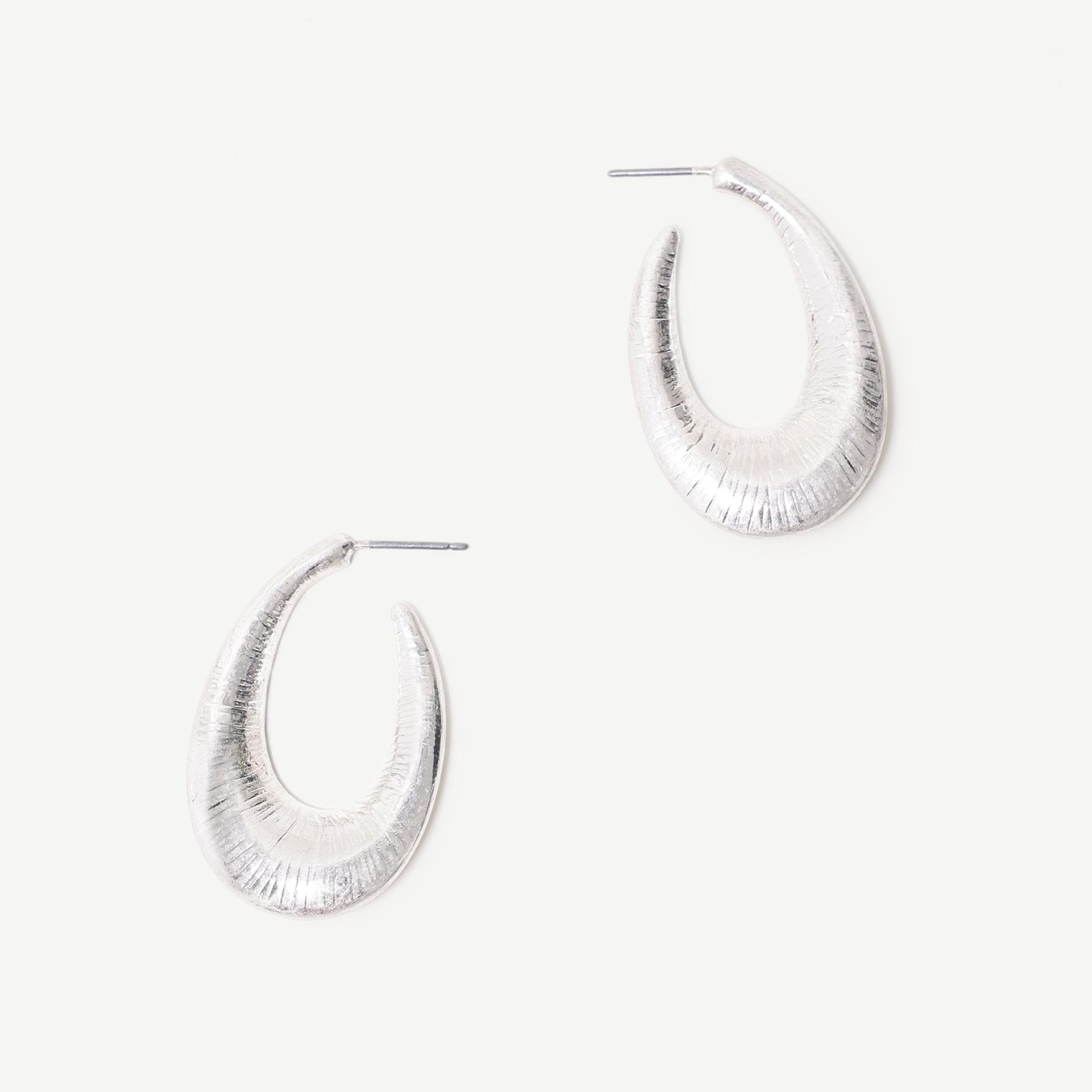 YARGICI Dokulu Oval Küpe