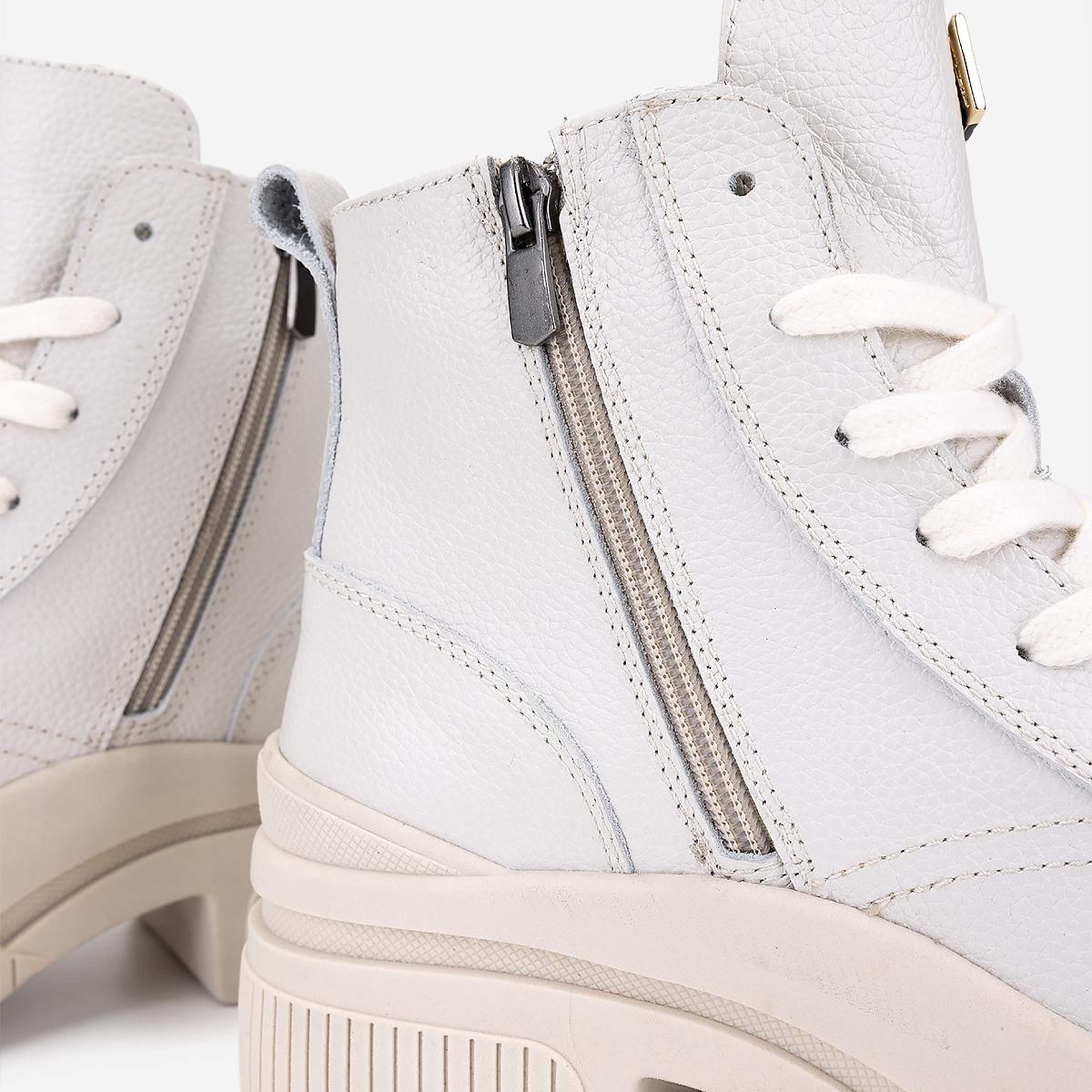 Valmenti Kadın Hakiki Deri Kırık Beyaz Casual Bot