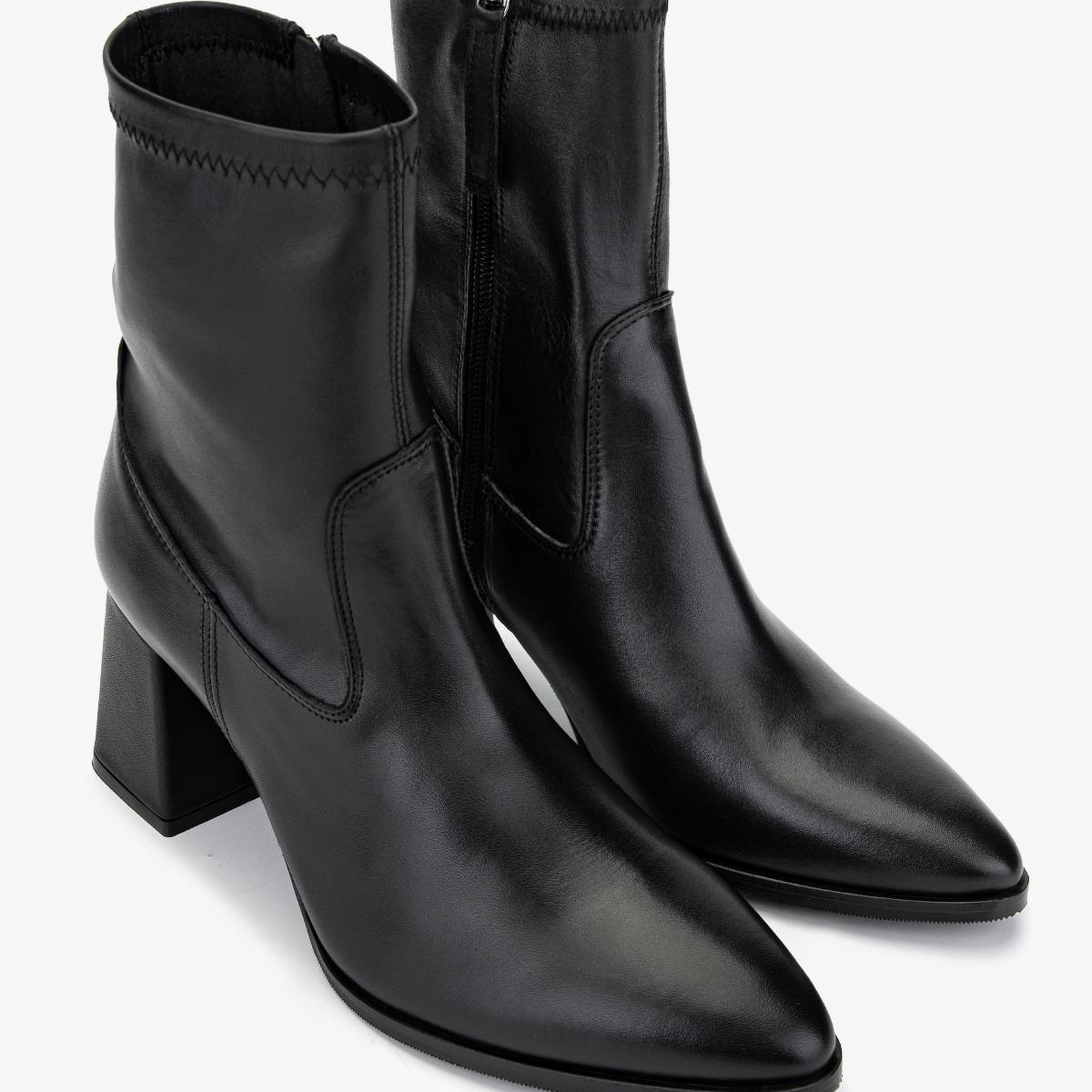 Valmenti Kadın Hakiki Deri Siyah Topuklu Bot