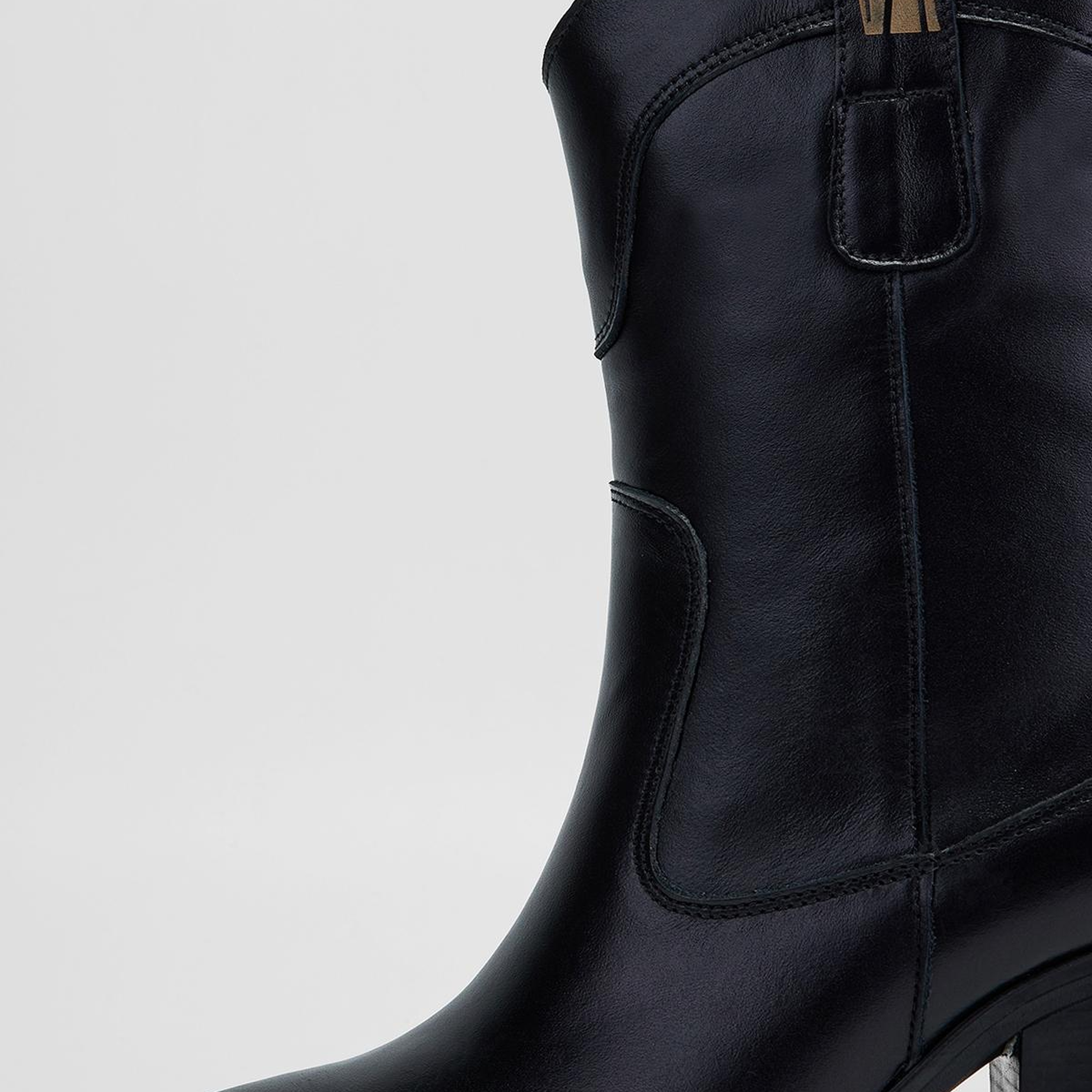 Valmenti Kadın Hakiki Deri Siyah Topuklu Bot