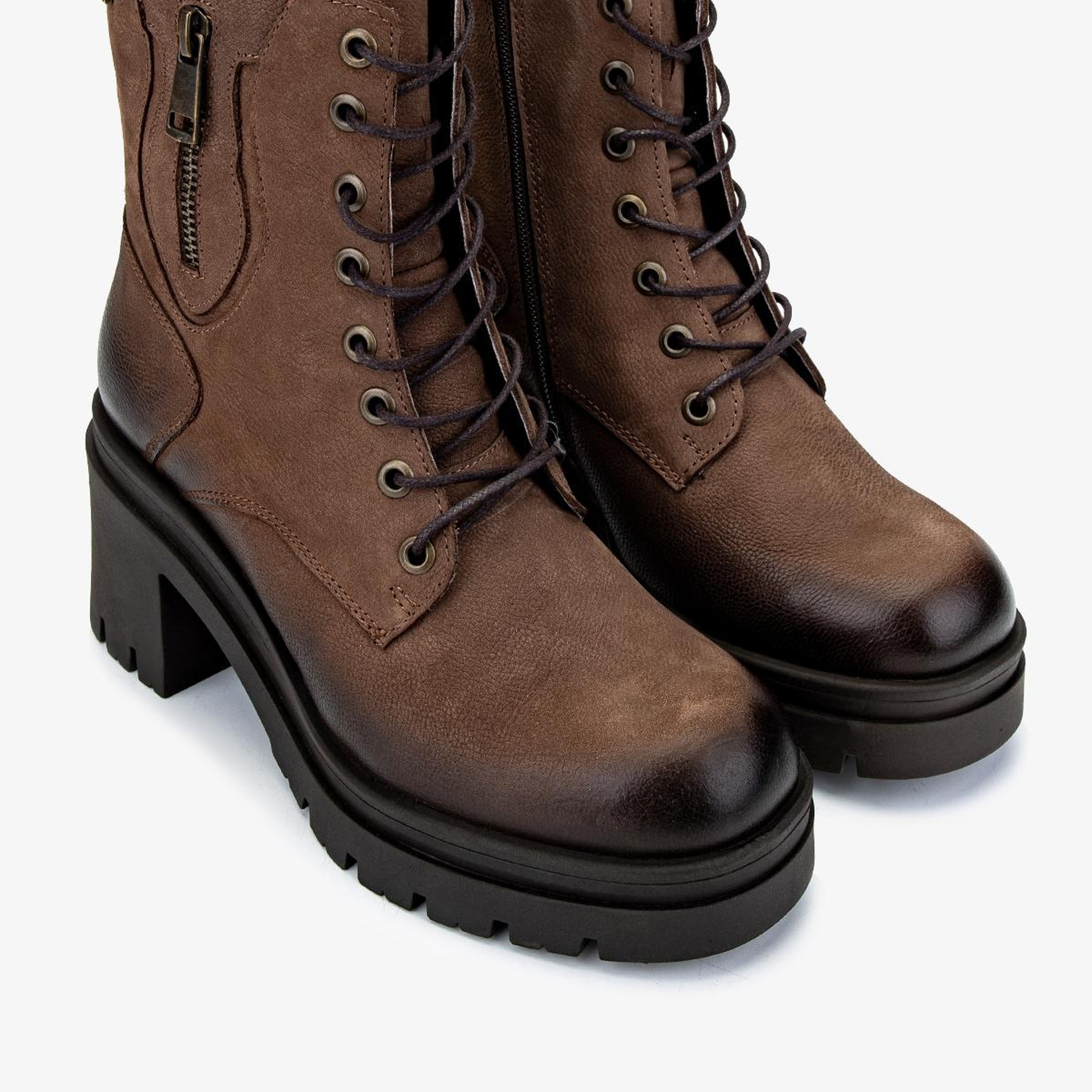 Valmenti Kadın Hakiki Deri Vizon Nubuk Topuklu Bot