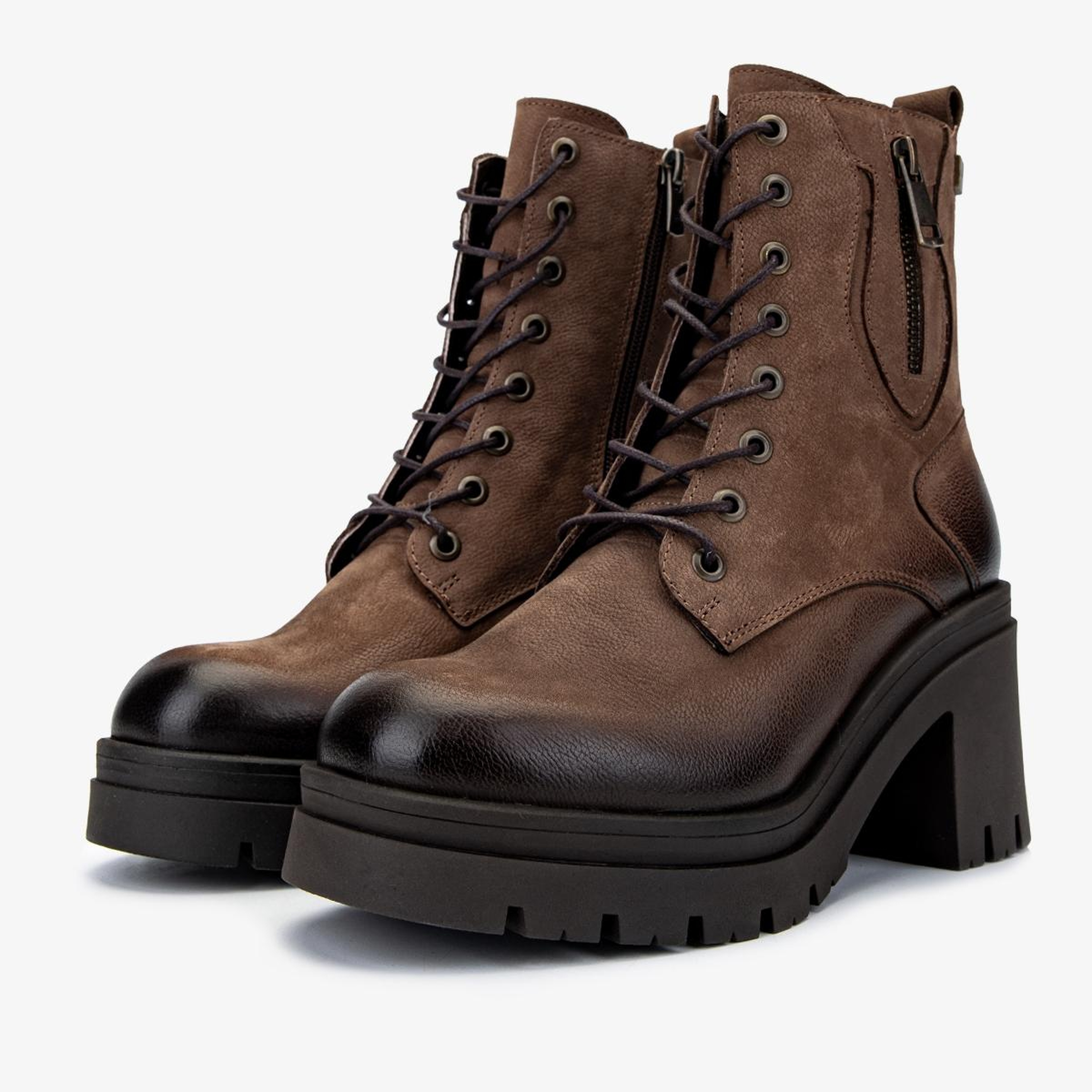 Valmenti Kadın Hakiki Deri Vizon Nubuk Topuklu Bot