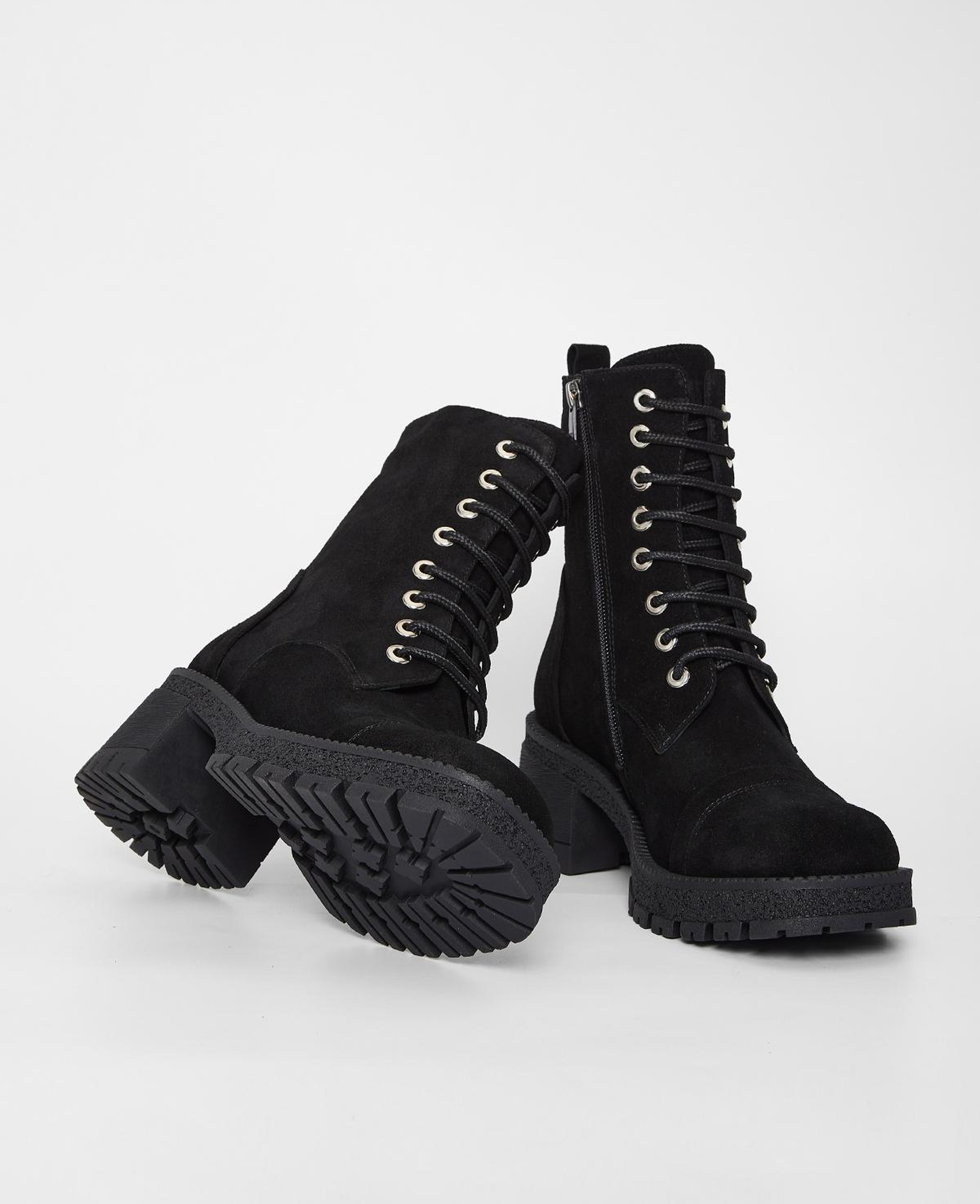 Valmenti Kadın Hakiki Deri Siyah Süet Topuklu Bot